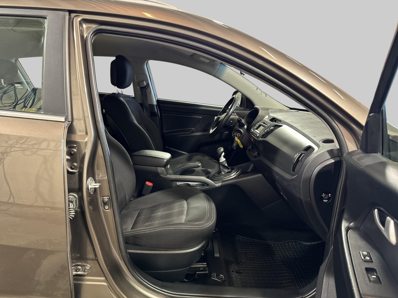 Kia Sportage 2011, kuva 5/10
