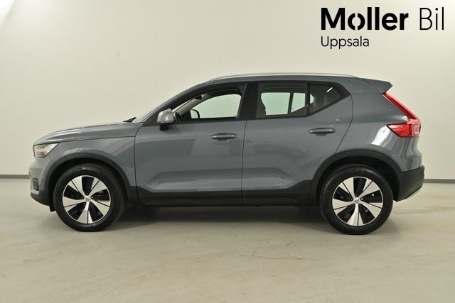 Volvo XC40 D4 Momentum 150hk AWD 2020, bild 4/11