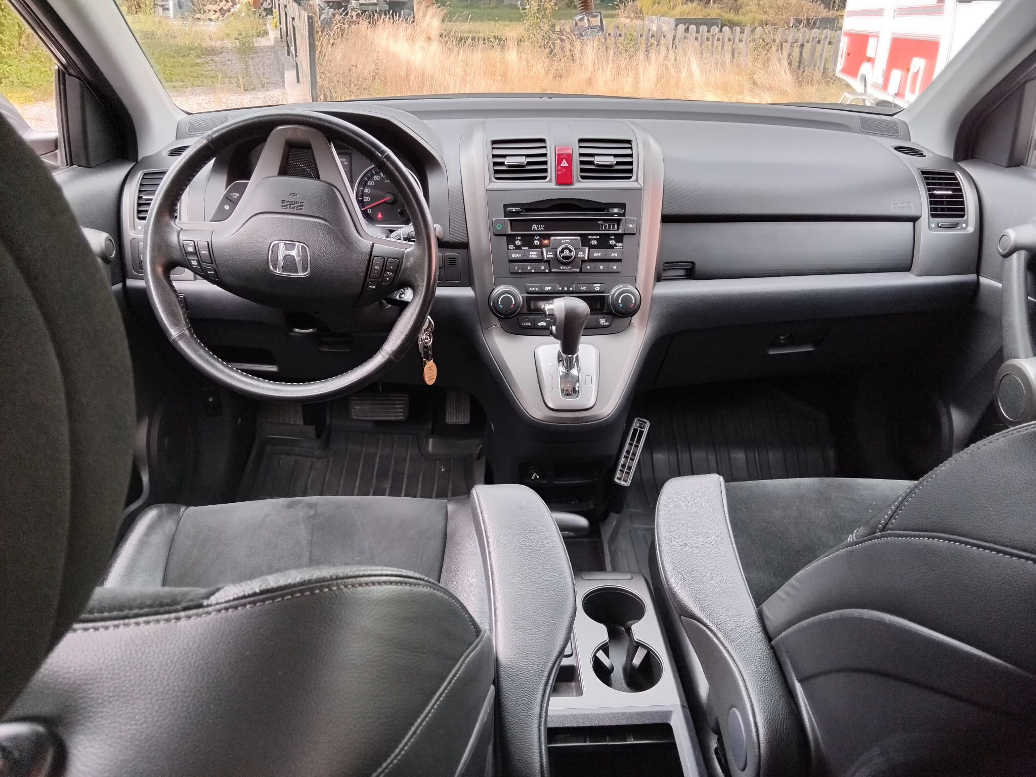 Honda CR-V 2.2 i-DTEC 4WD Automatisk 2010, bild 2/9
