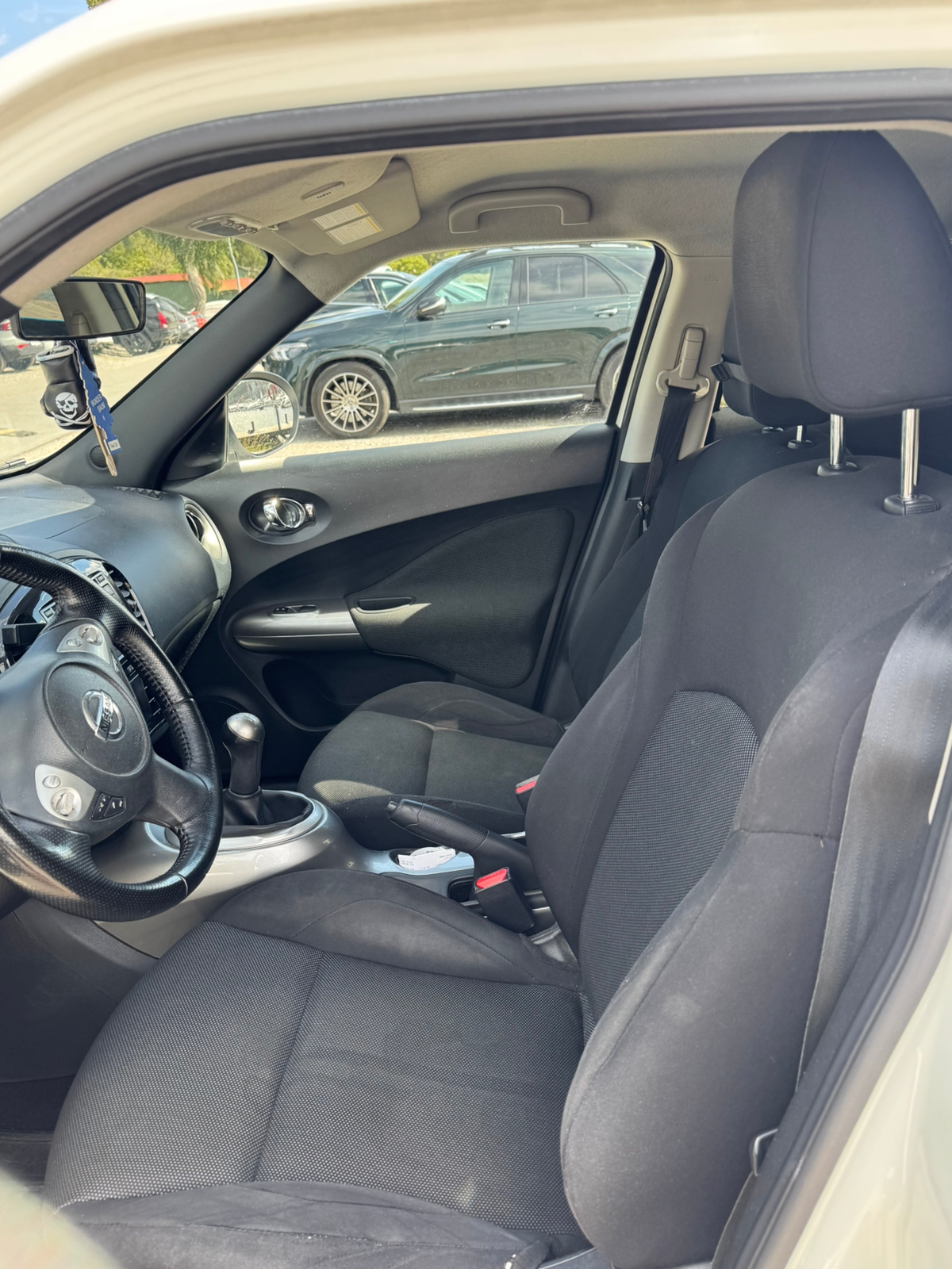 Nissan Juke 1.6 Manuell 2012, bild 5/8