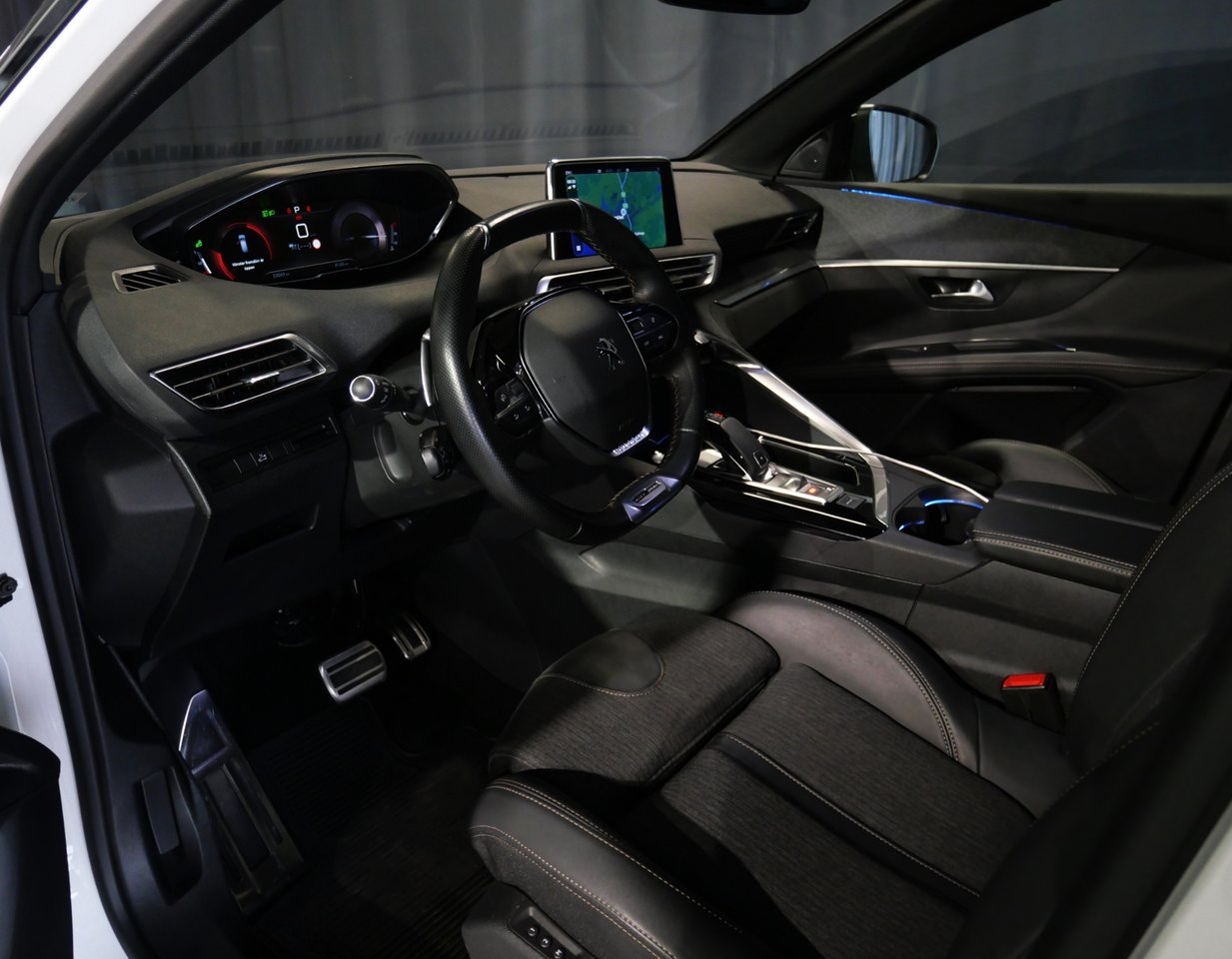 Peugeot 3008 2019, bild 7/10