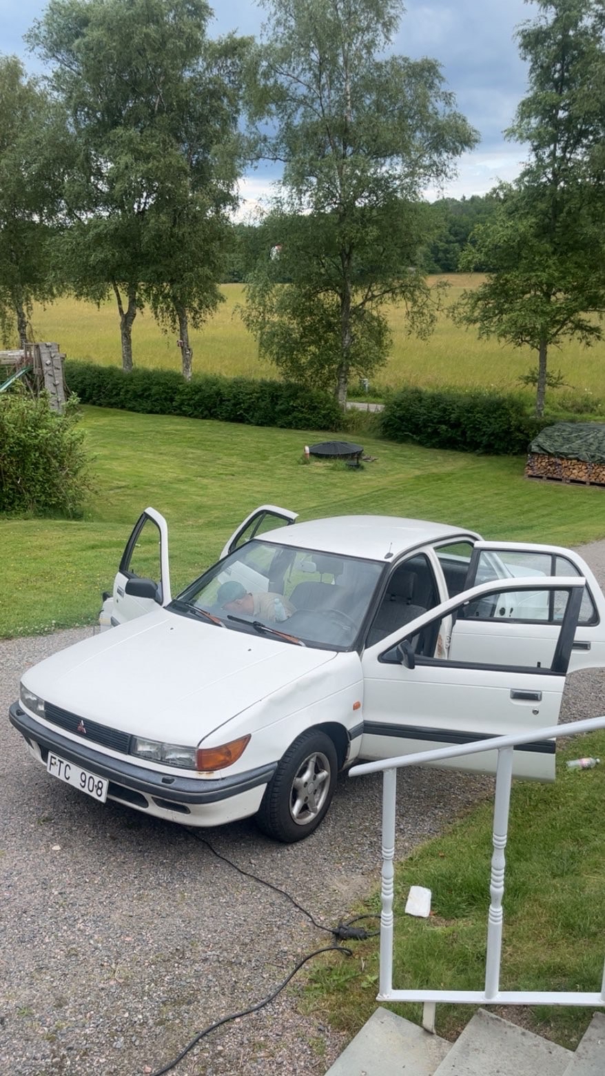Mitsubishi Lancer 1300 Sedan 1.3 Manuell 1989, photo 3/6