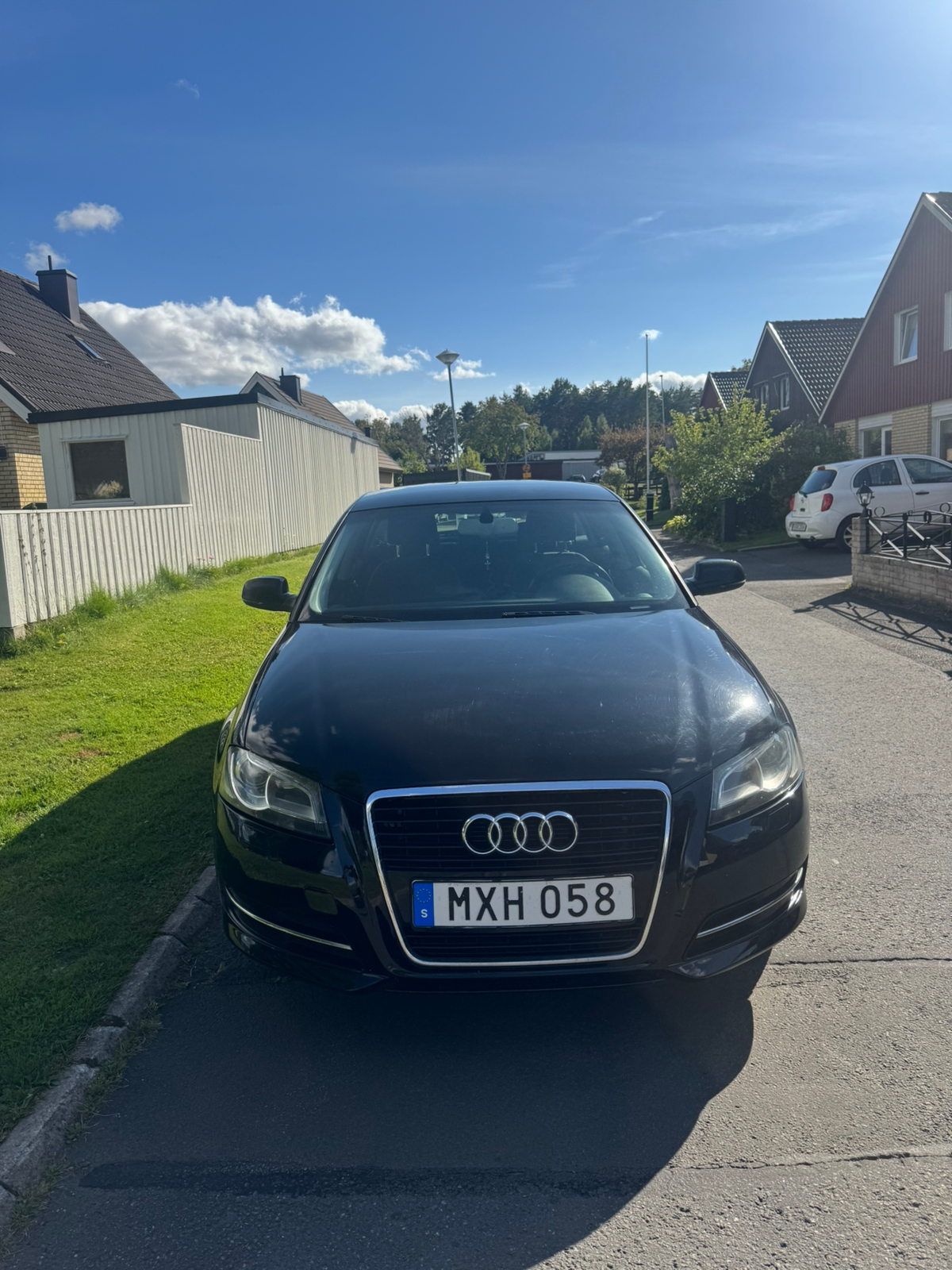 Audi A3 Sportback 1.6 TDI Manuell 2013, bild 2/7