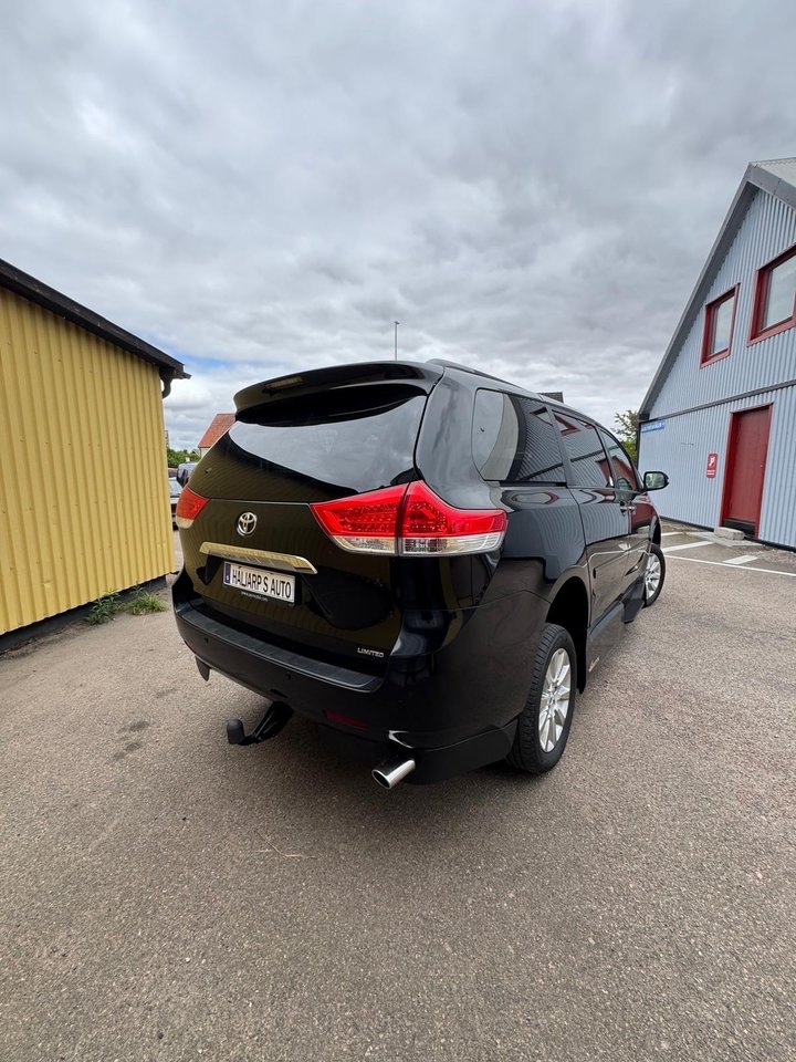 Toyota Sienna 3.5 V6 Handikappanpassad 2013, bild 4/10