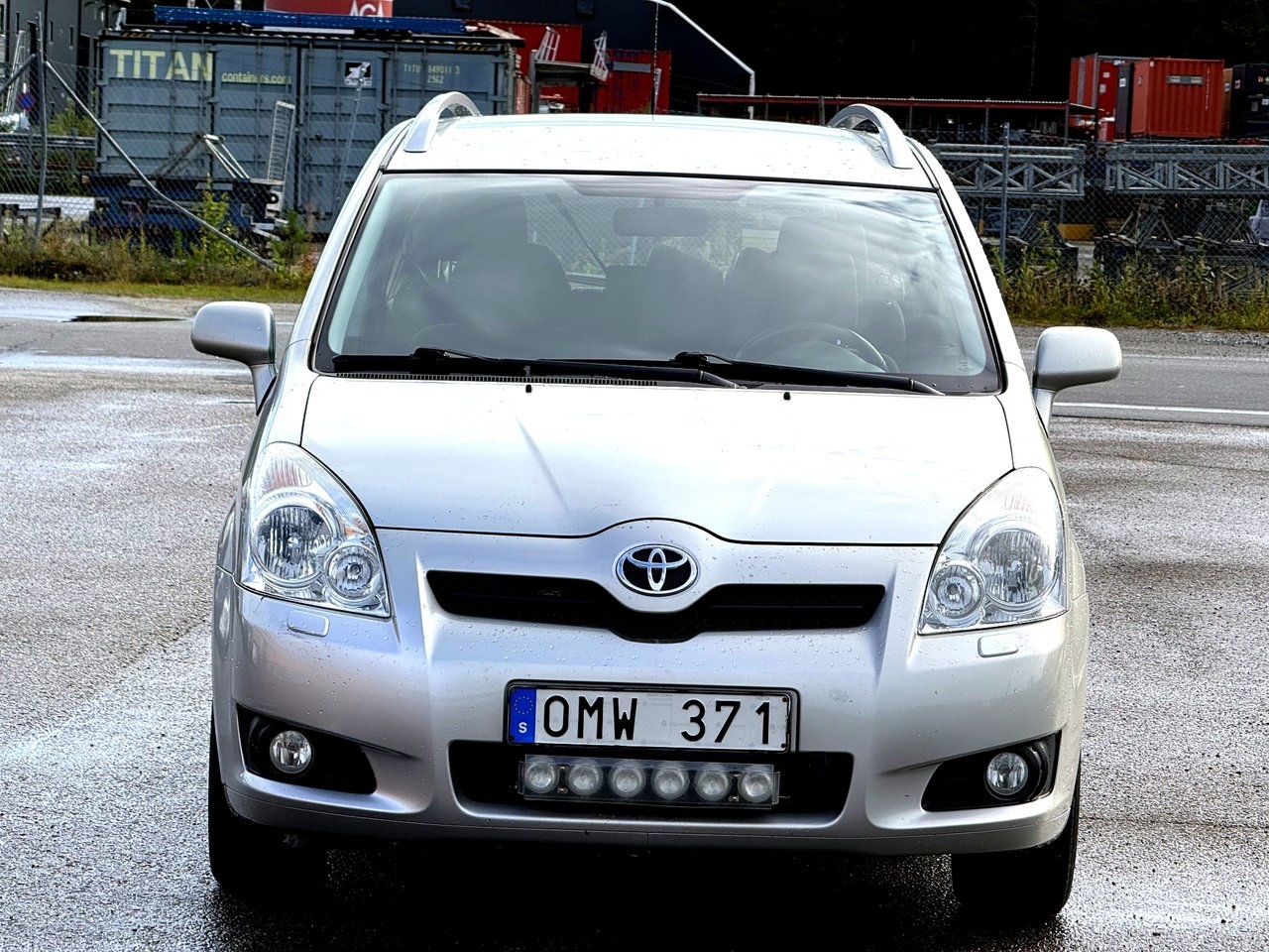 Toyota Corolla Verso 1.8 VVT-i 2008, bild 2/12