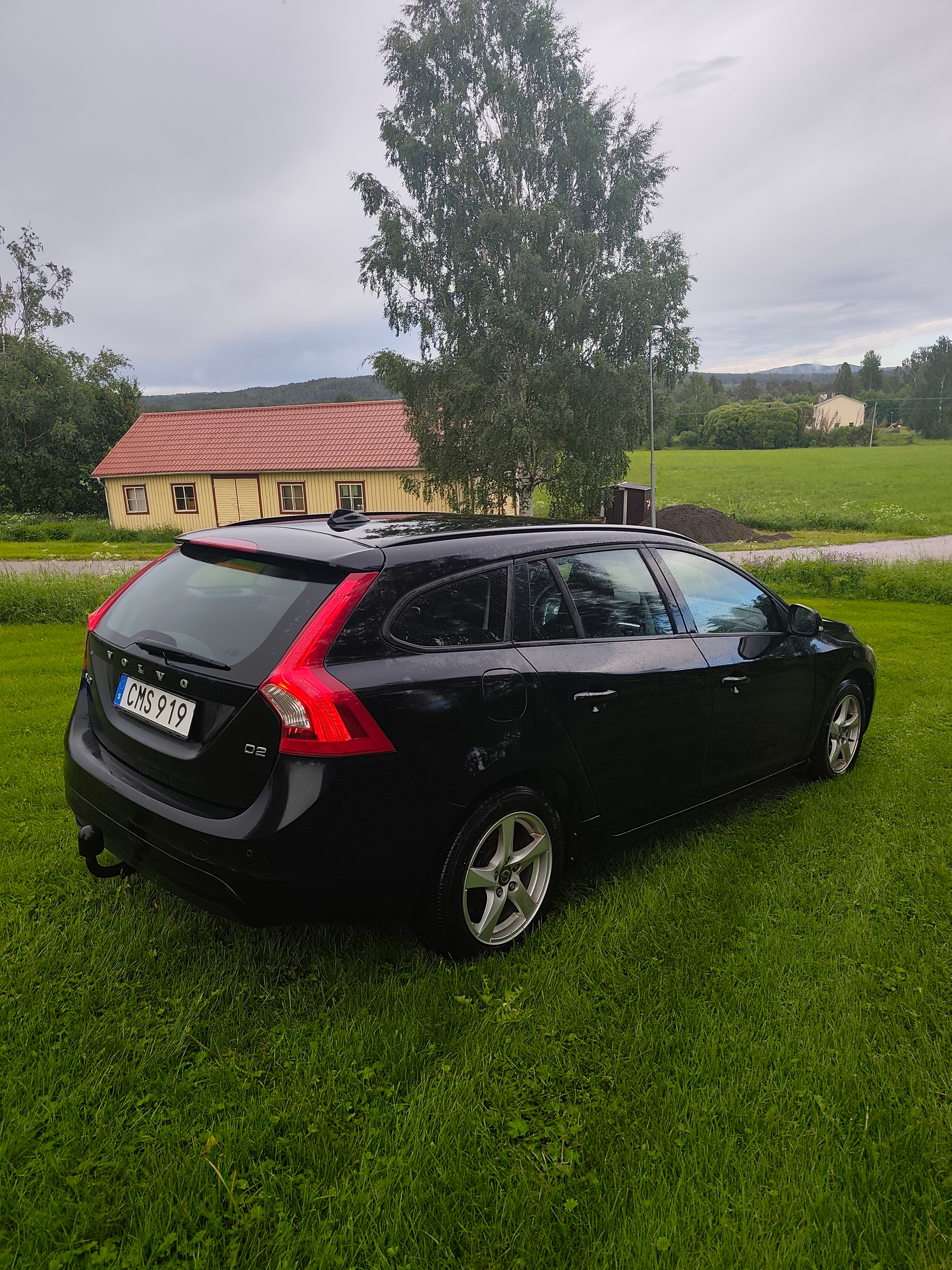 Volvo V60 D2 Powershift 2015, bild 6/14