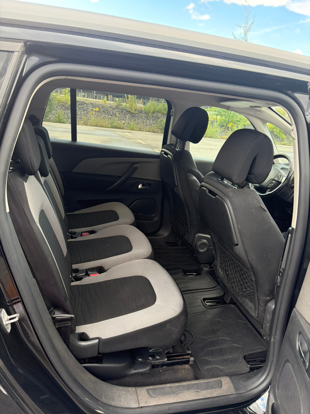 Citroen Grand C4 Picasso 1.6 HDi EGS 2015, bild 4/7