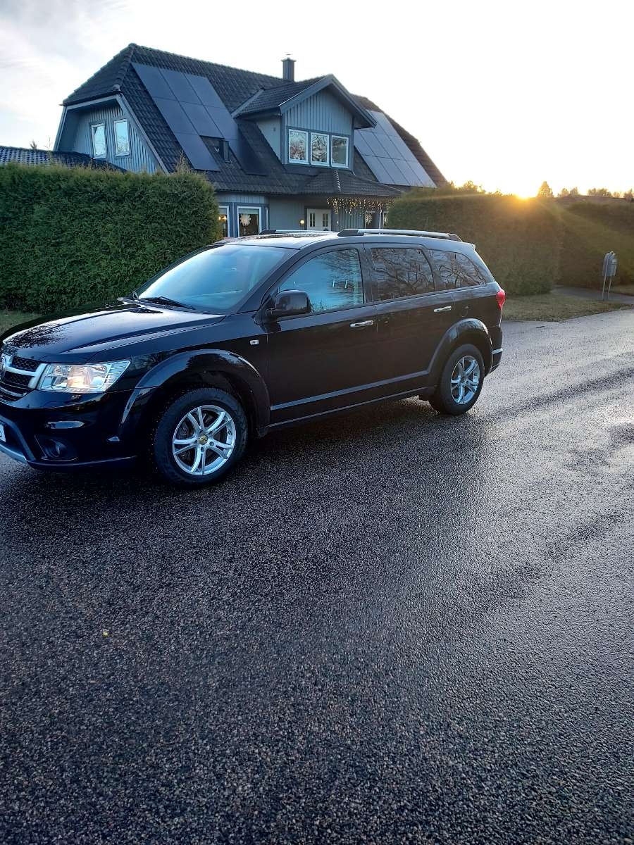 Fiat Freemont 2015, photo 3/10