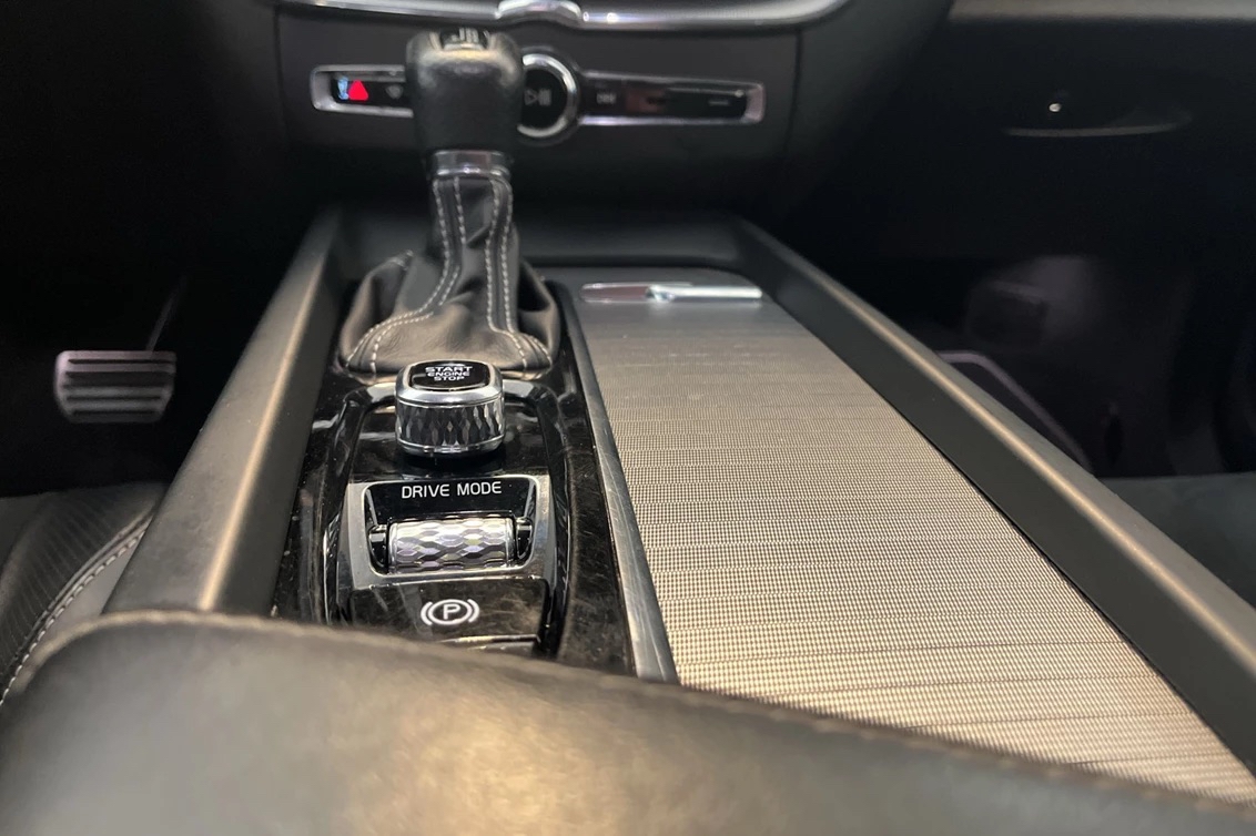 Volvo XC60 D5 AWD Geartronic 2018, bild 7/10