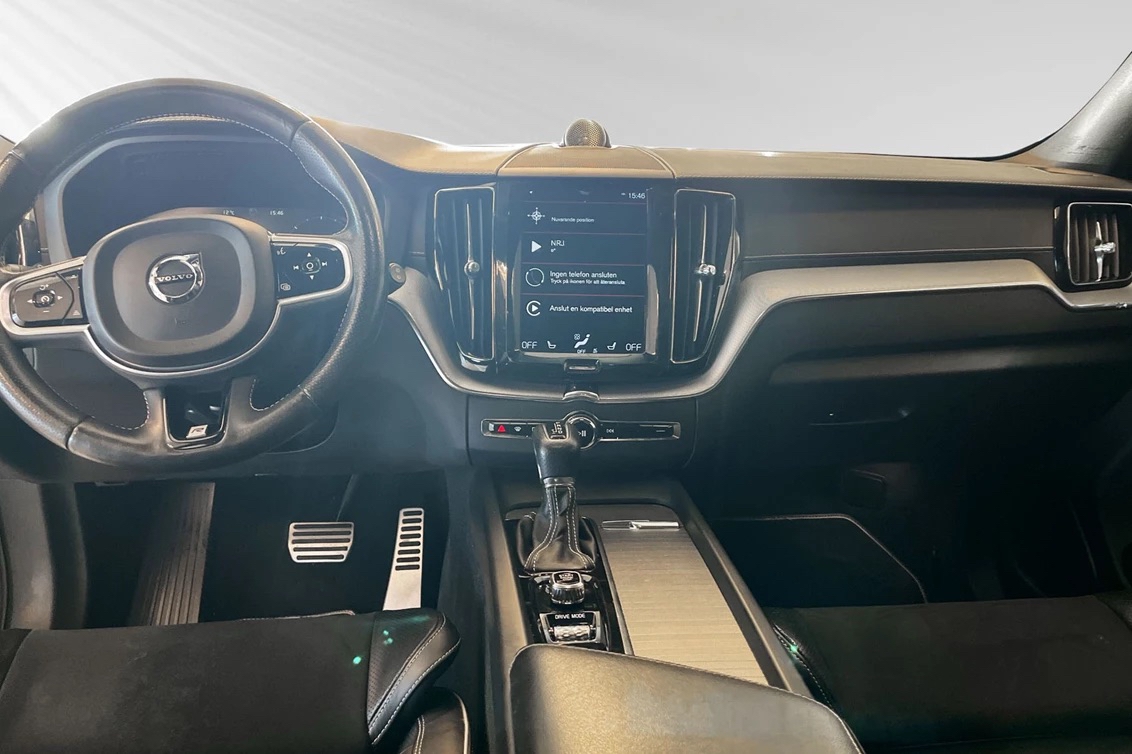 Volvo XC60 D5 AWD Geartronic 2018, bild 6/10