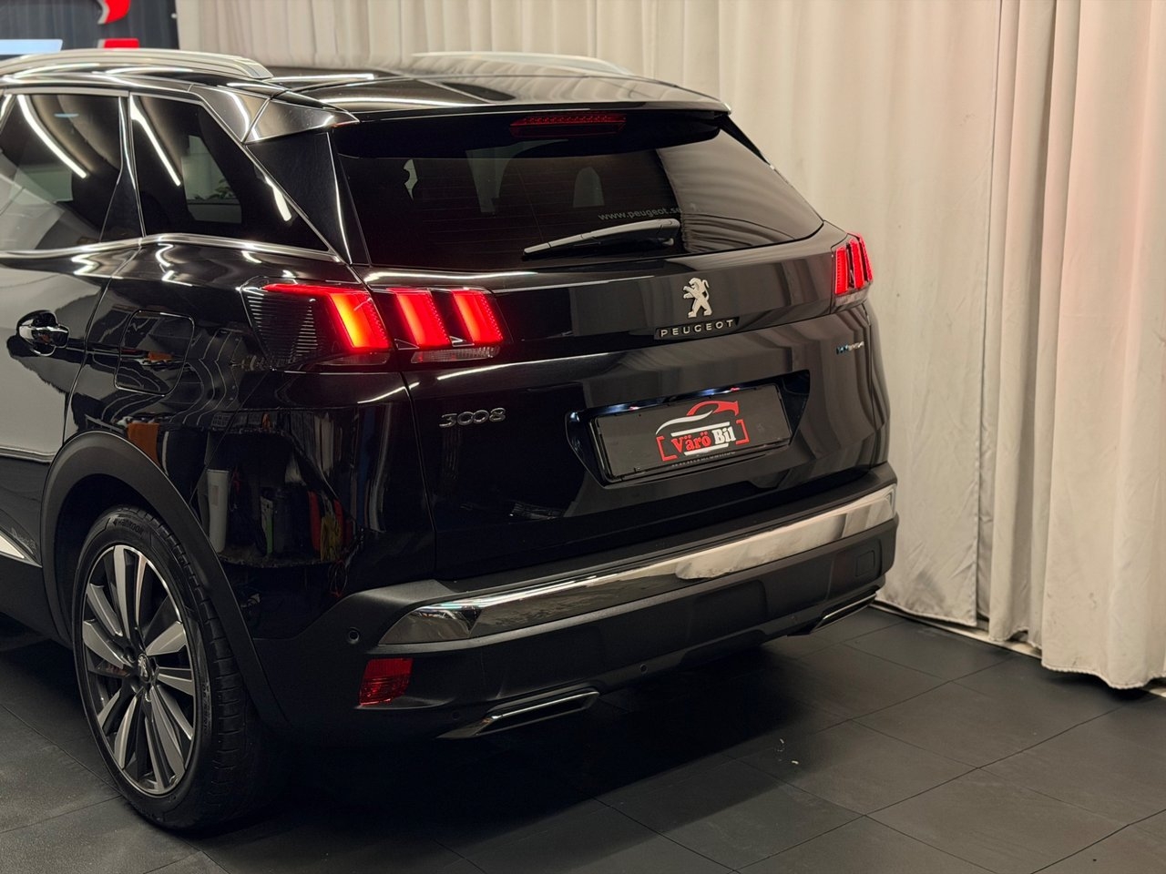 Peugeot 3008 GT HYBRID4 l 360 2019, kuva 6/10