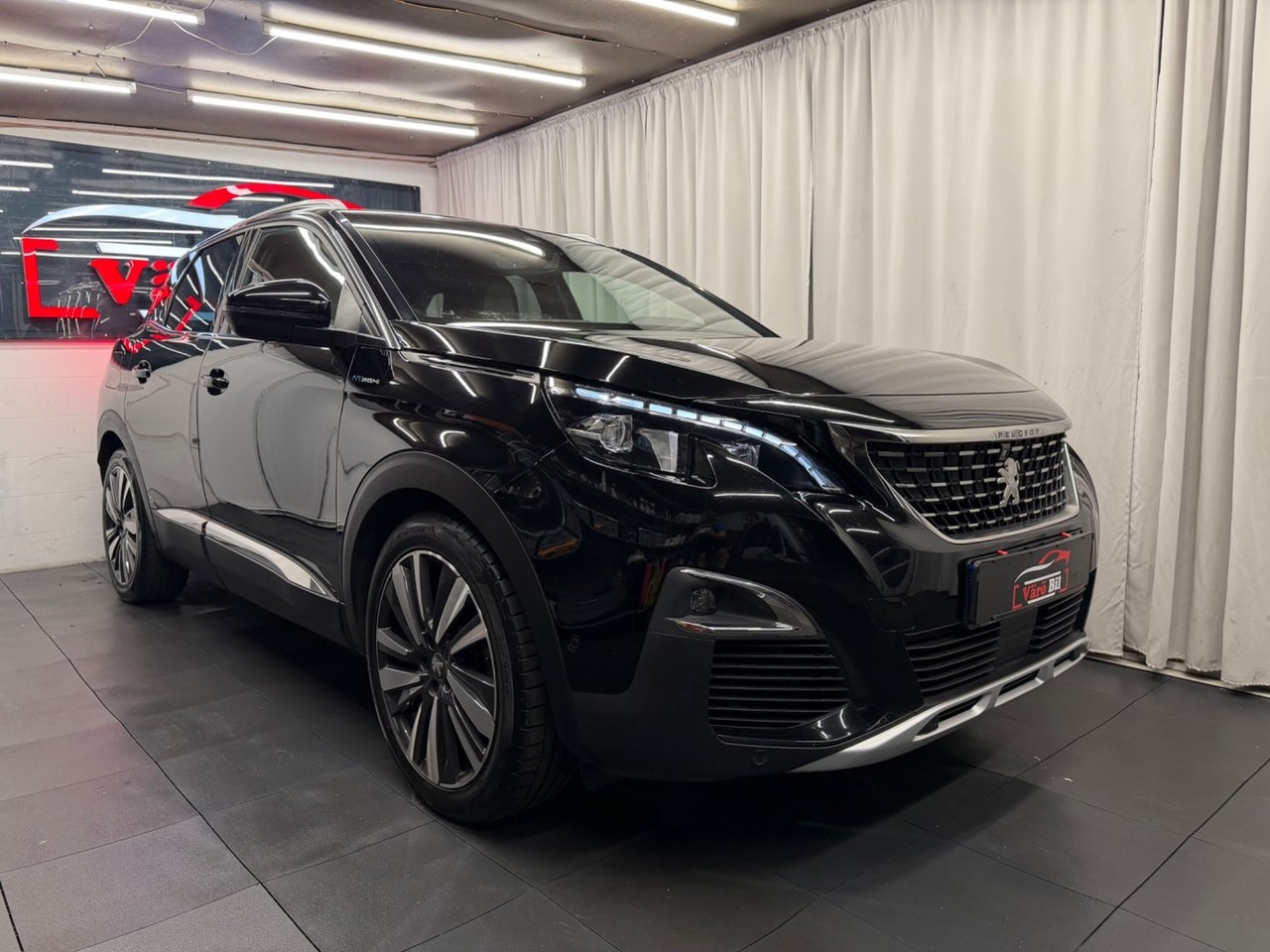 Peugeot 3008 GT HYBRID4 l 360 2019, kuva 3/10