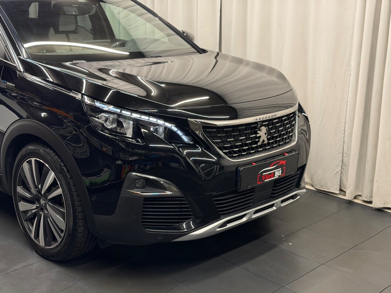 Peugeot 3008 GT HYBRID4 l 360 2019, kuva 5/10