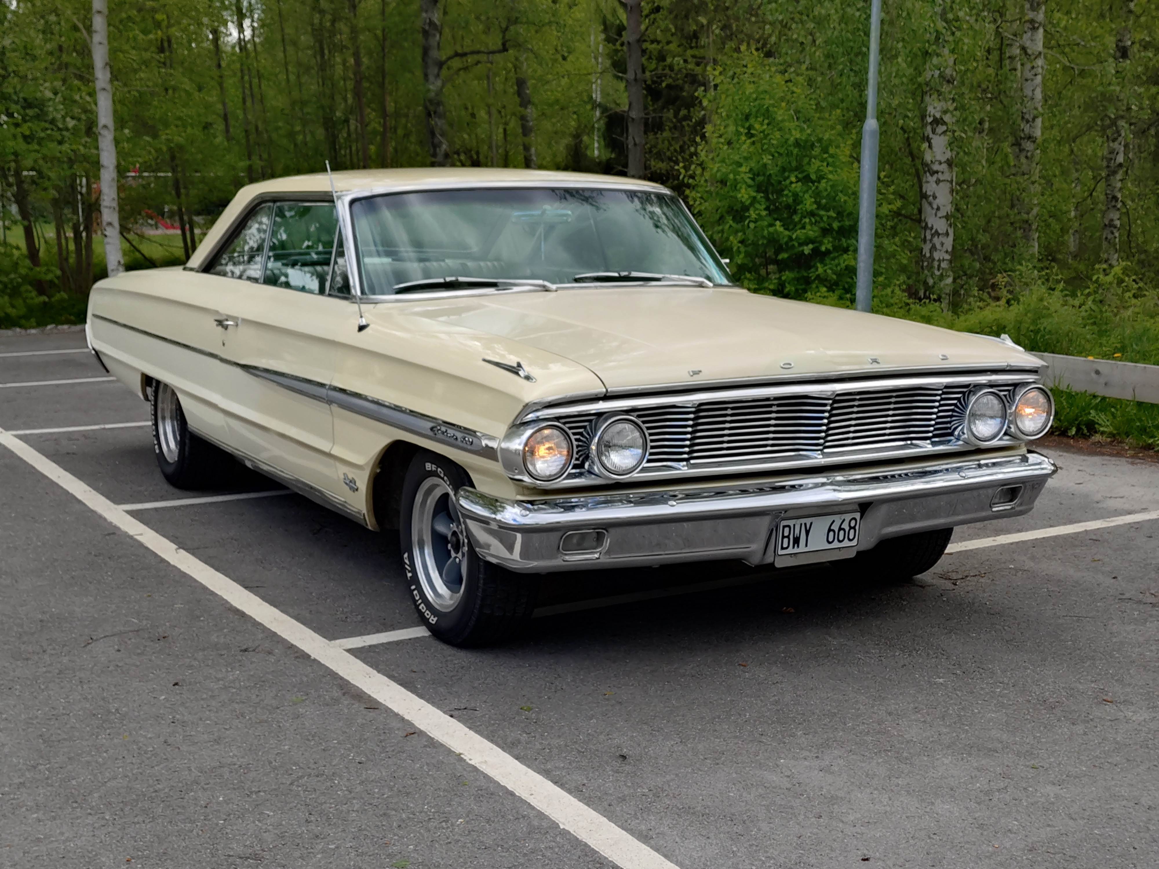 Ford Galaxie