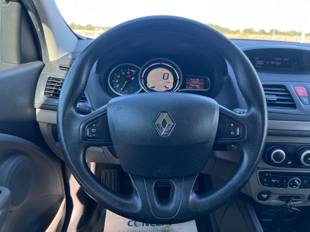 Renault Megane 1.6 E85 Euro 4 2011, kuva 7/10