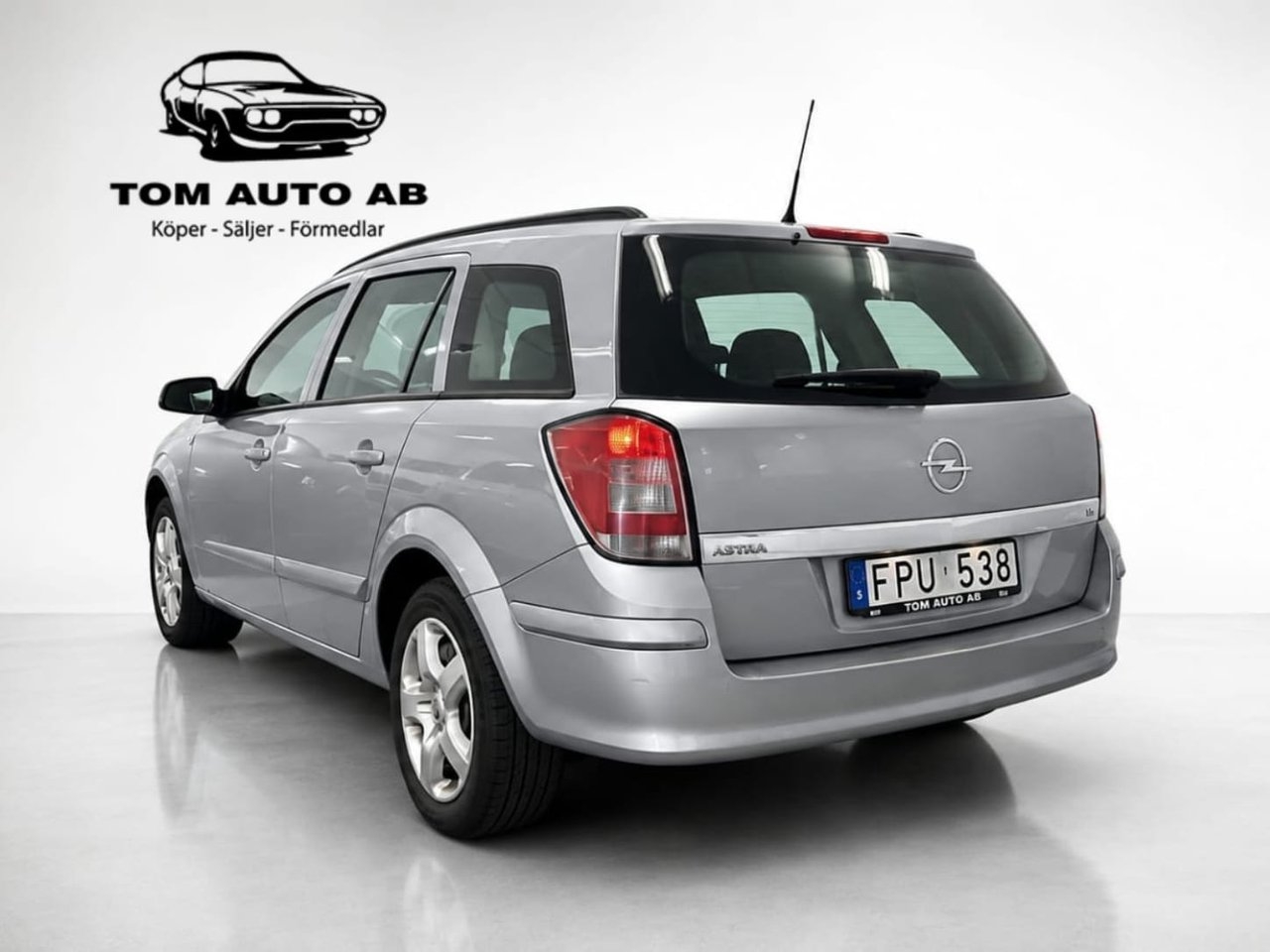 Opel Astra 2007, kuva 3/10