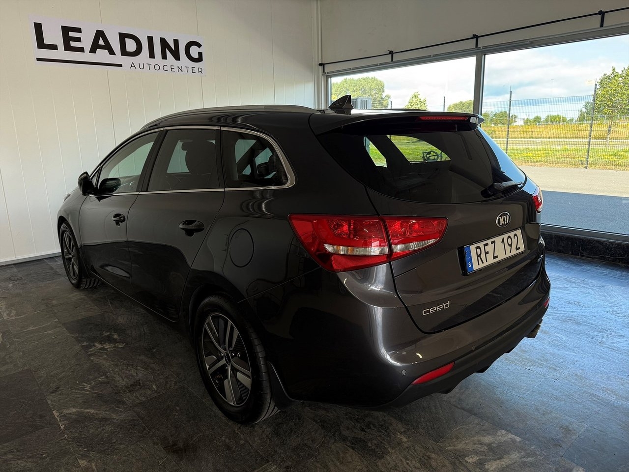 Kia Ceed SW 1.6 CRDi 136hk DCT-GT-LINE-3 2017, kuva 2/23