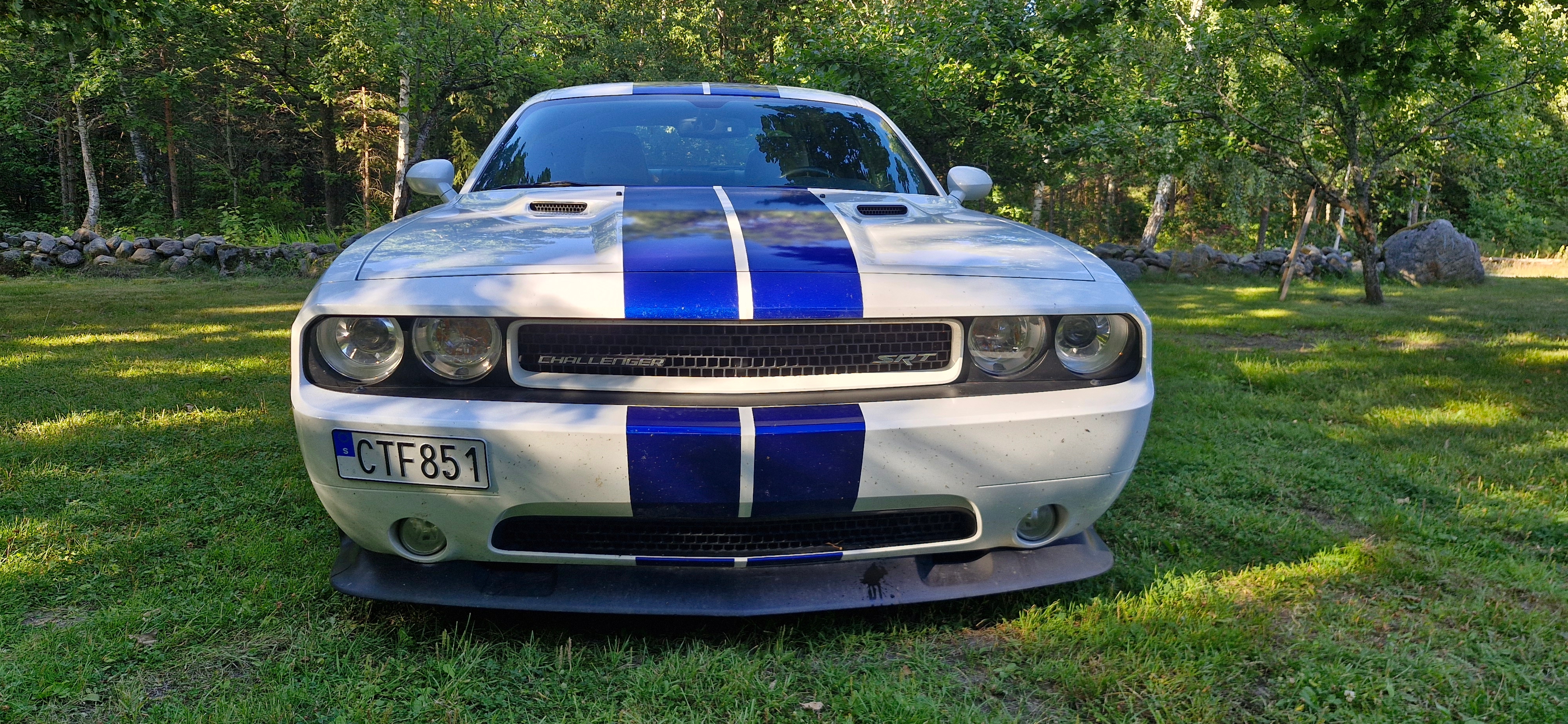 Dodge Challenger 6.4 V8 HEMI Manuell 2011, bild 3/9