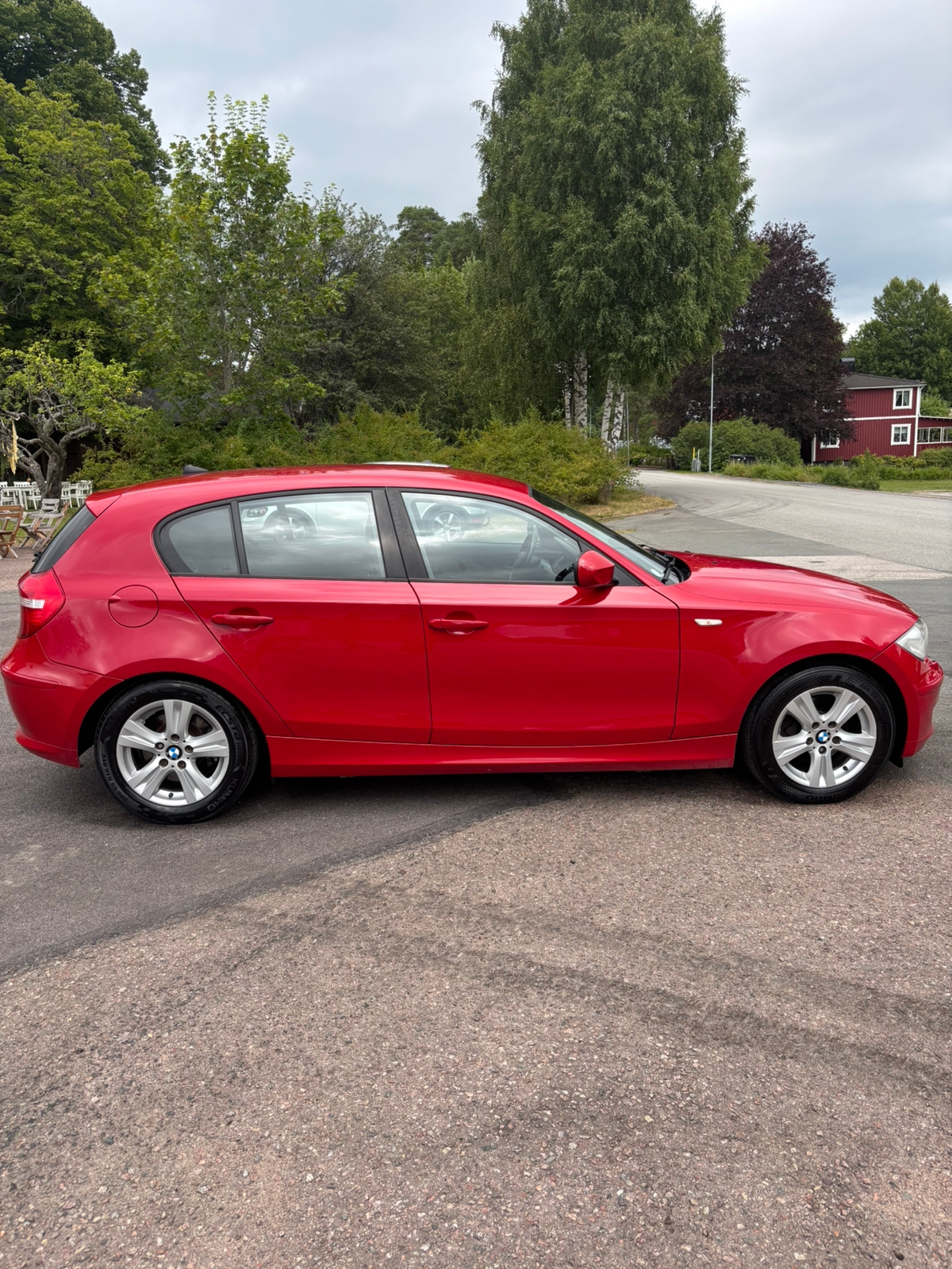 BMW 118 d 5-dörrars Manuell 2011, bild 7/8
