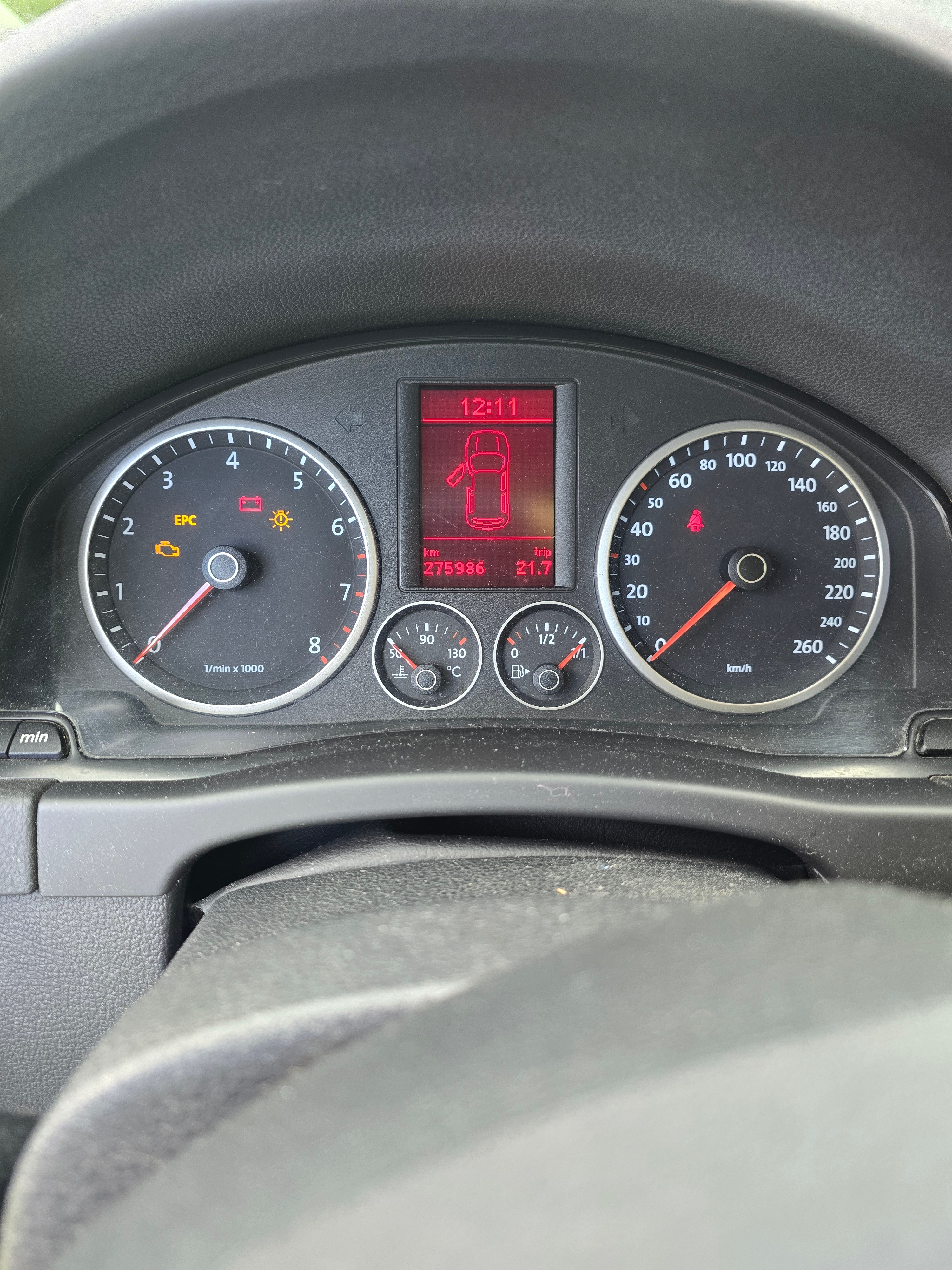 Volkswagen Tiguan 2008, bild 7/9