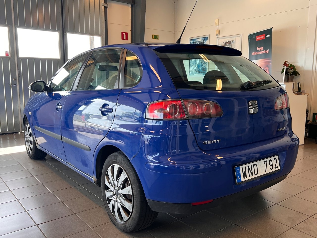 Seat Ibiza 5-dörrar 1.4 MPI 16v 2005, bild 4/7