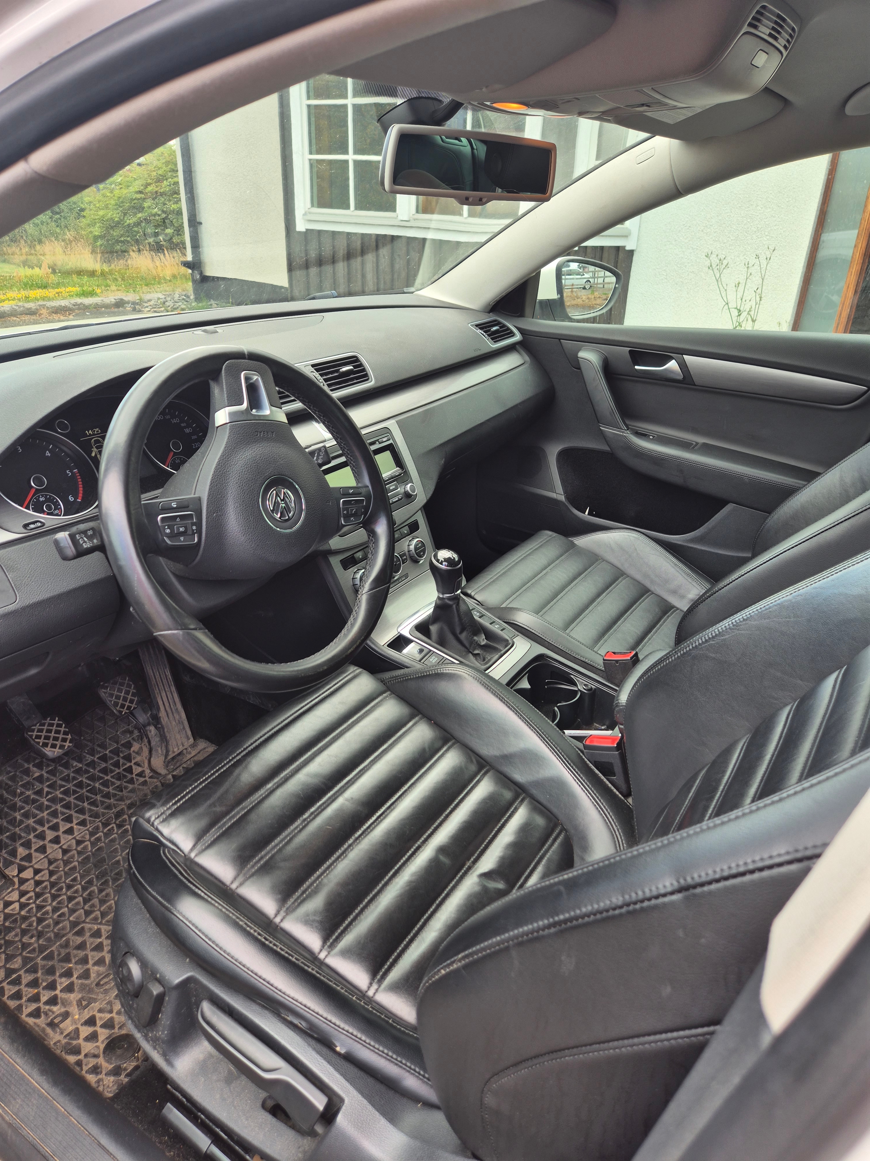 Volkswagen Passat 2013, bild 6/6