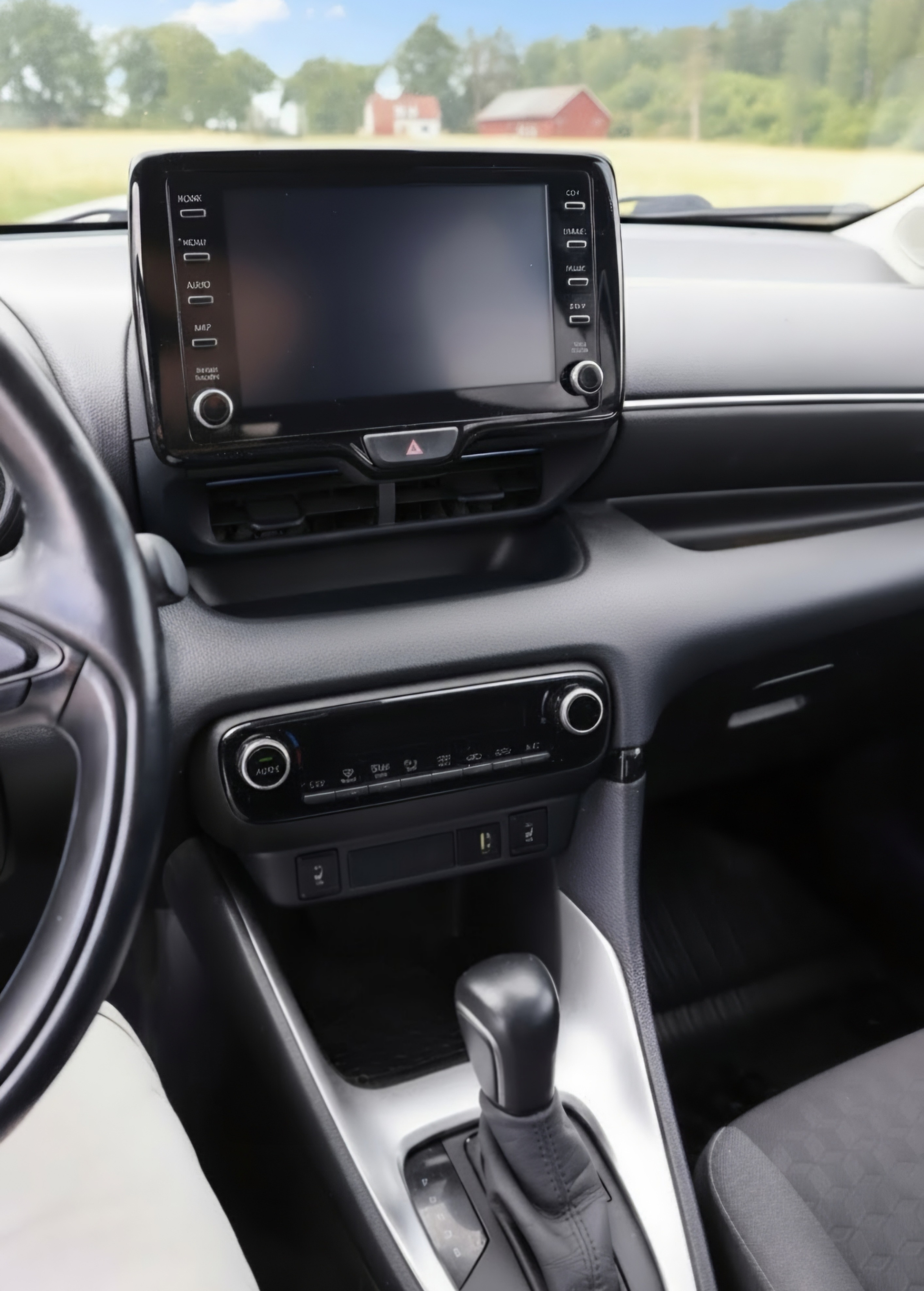 Toyota Yaris Hybrid CVT 2022, bild 7/10