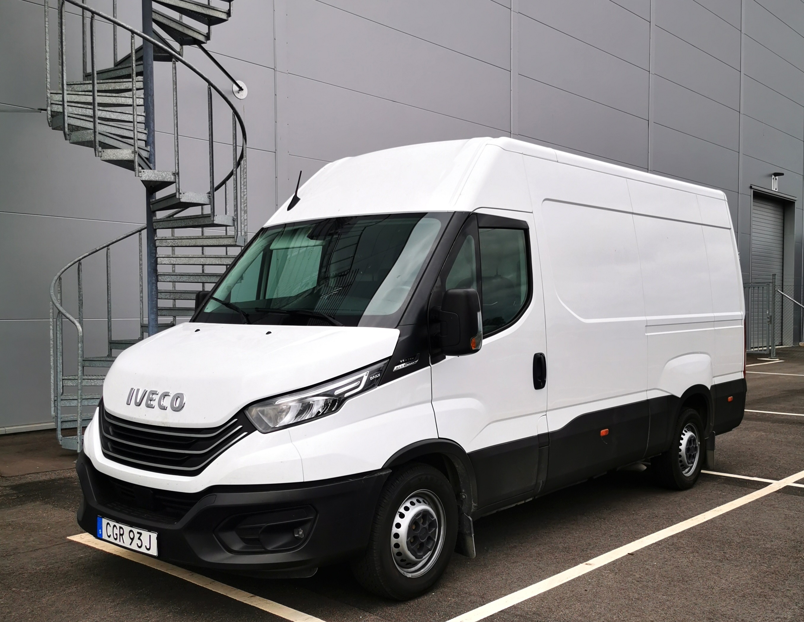 Iveco Daily 2023, bild 2/13