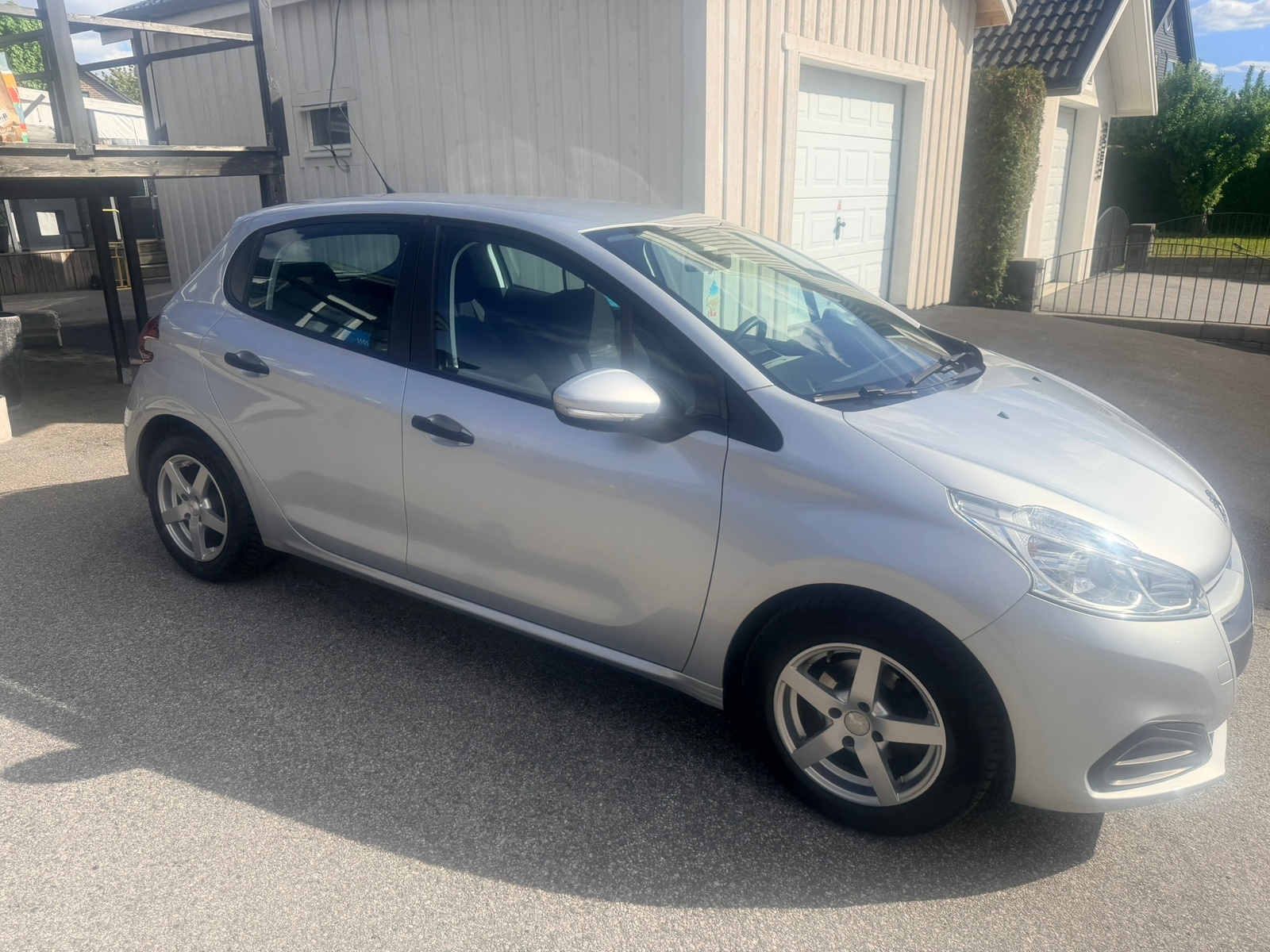 Peugeot 208 2015, bild 4/10