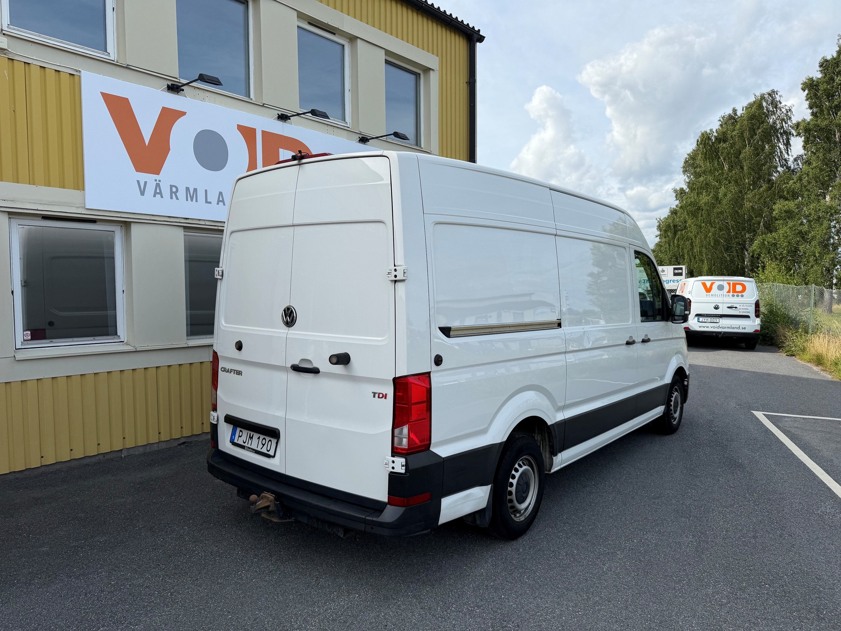 Volkswagen Crafter 35 2.0 TDI Manuell 2017, bild 2/19