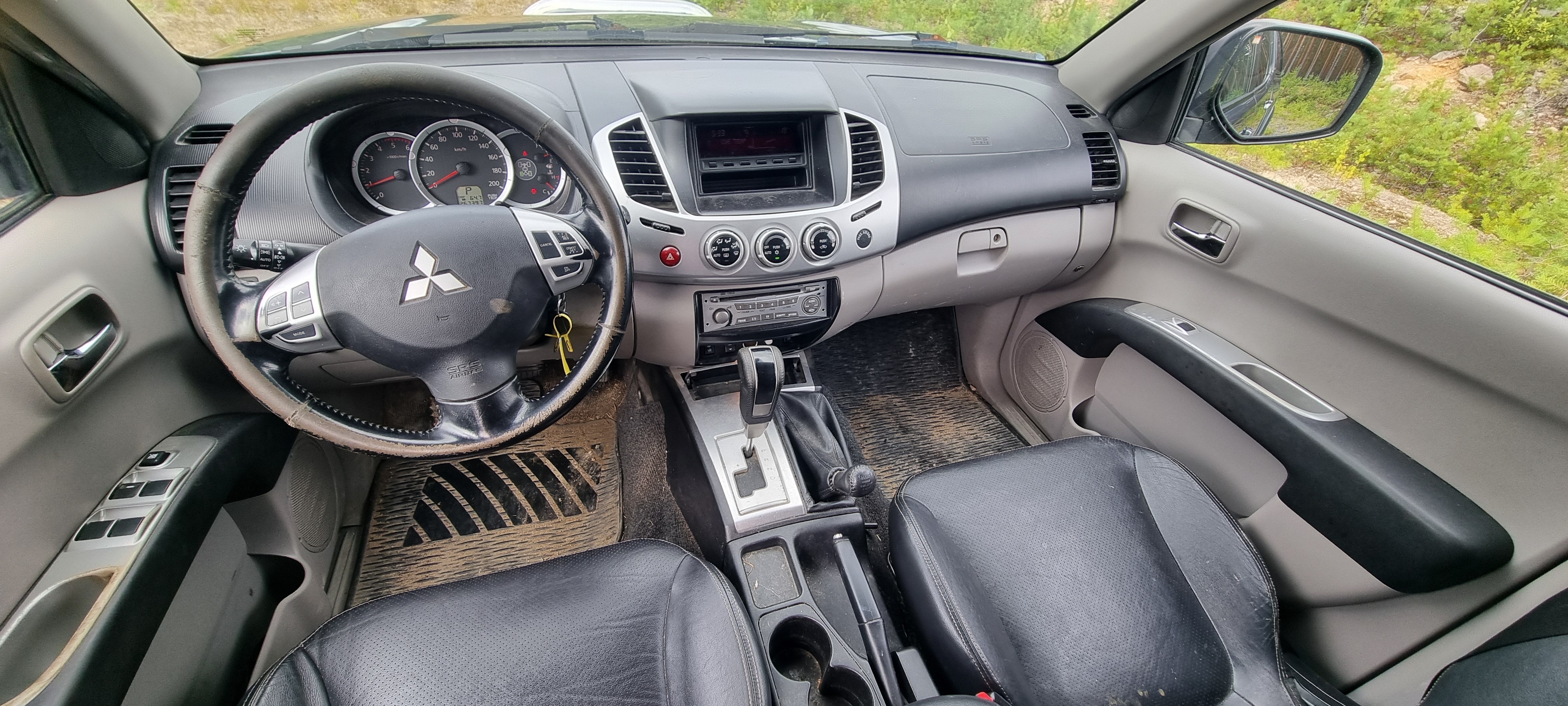 Mitsubishi L200 2010, bild 5/6