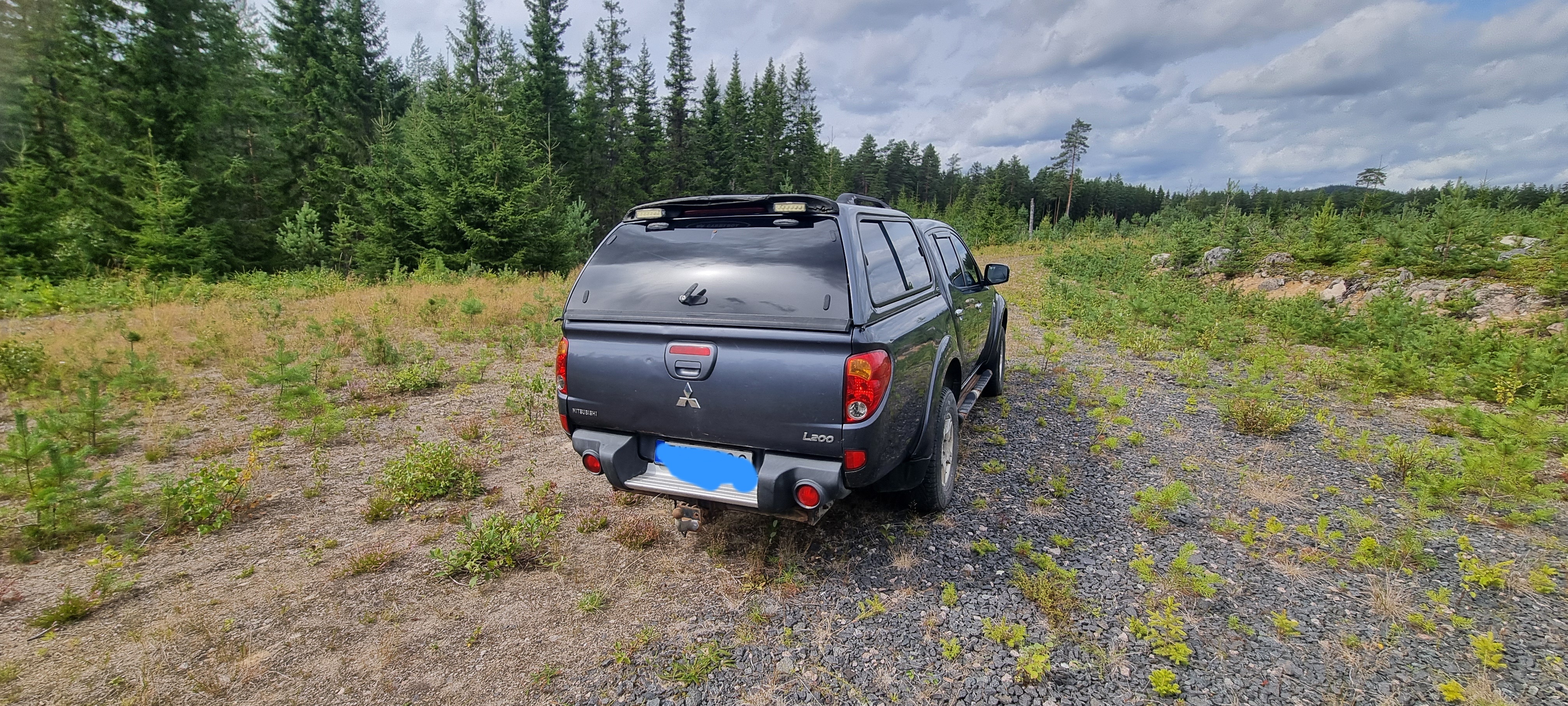 Mitsubishi L200 2010, bild 4/6
