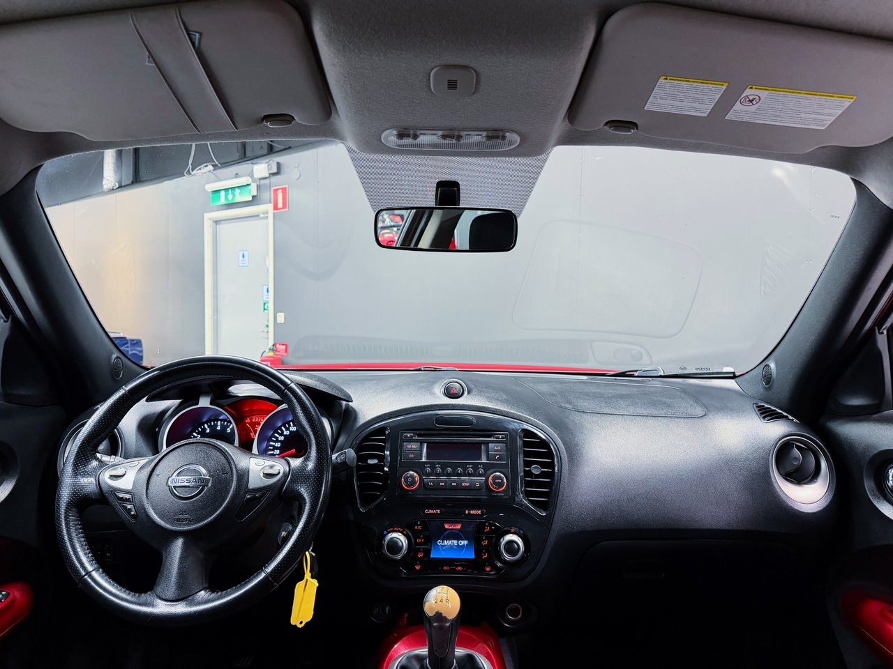 Nissan Juke 2011, bild 2/10