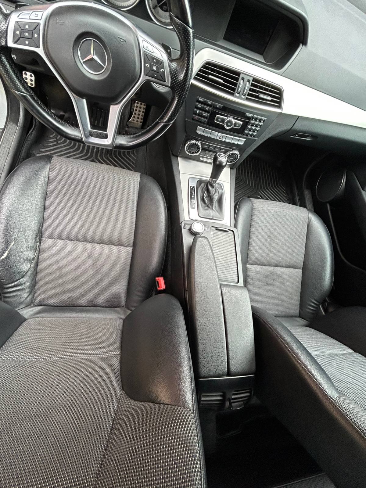Mercedes-Benz C 2012, bild 6/8
