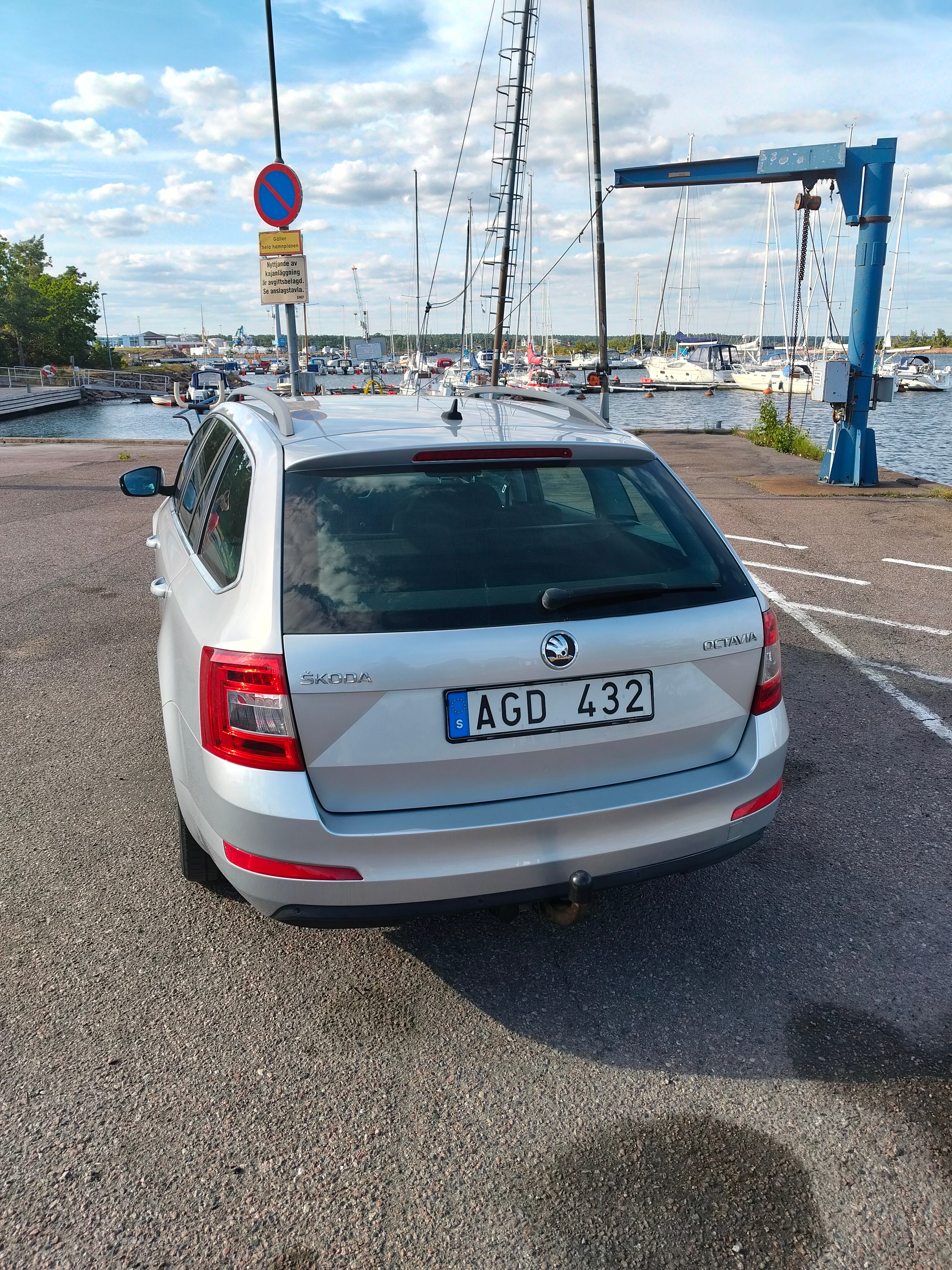 Skoda Octavia Kombi 1.2 TSI Manuell 2014, bild 4/8