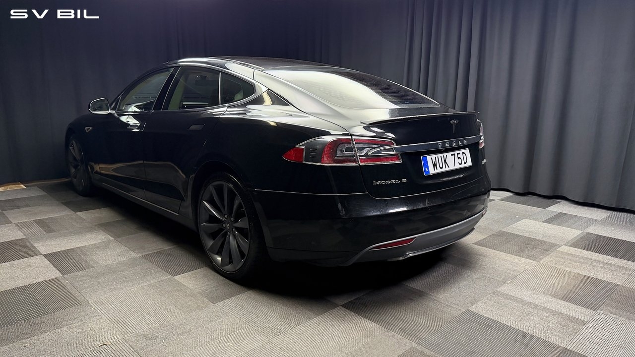 Tesla Model S P85 2013, kuva 6/10