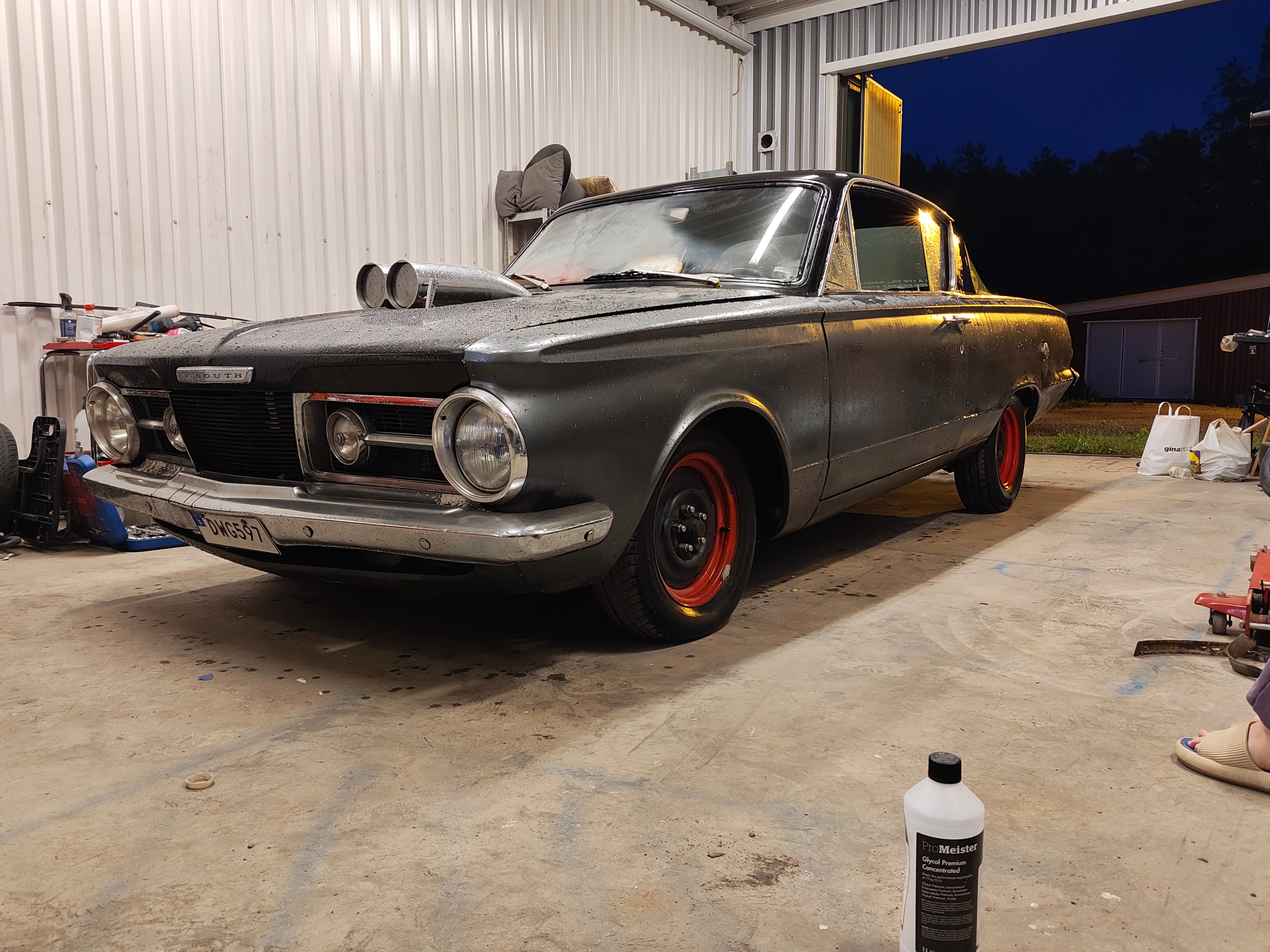 Plymouth Barracuda