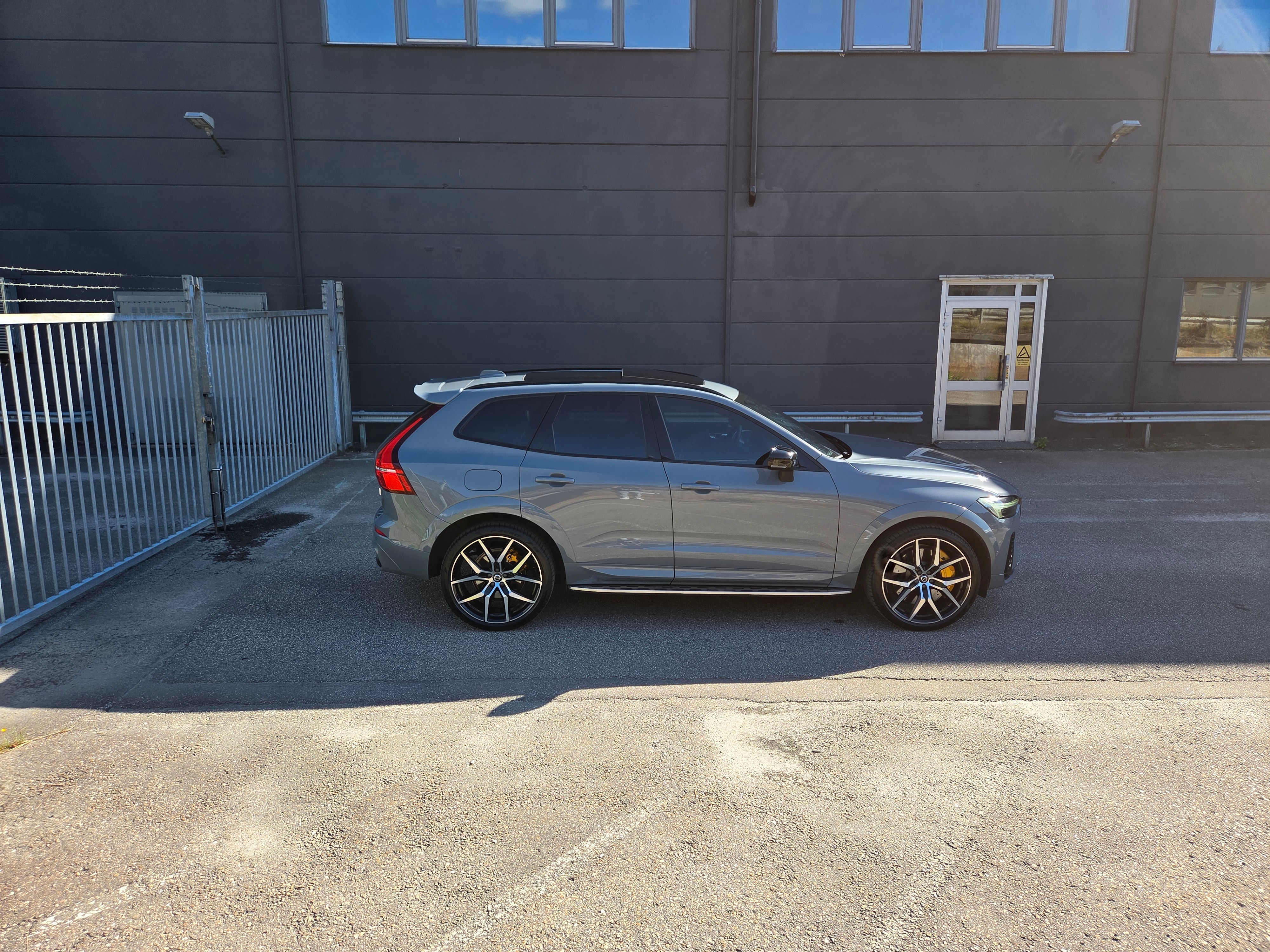 Volvo XC60 2022, bild 4/8