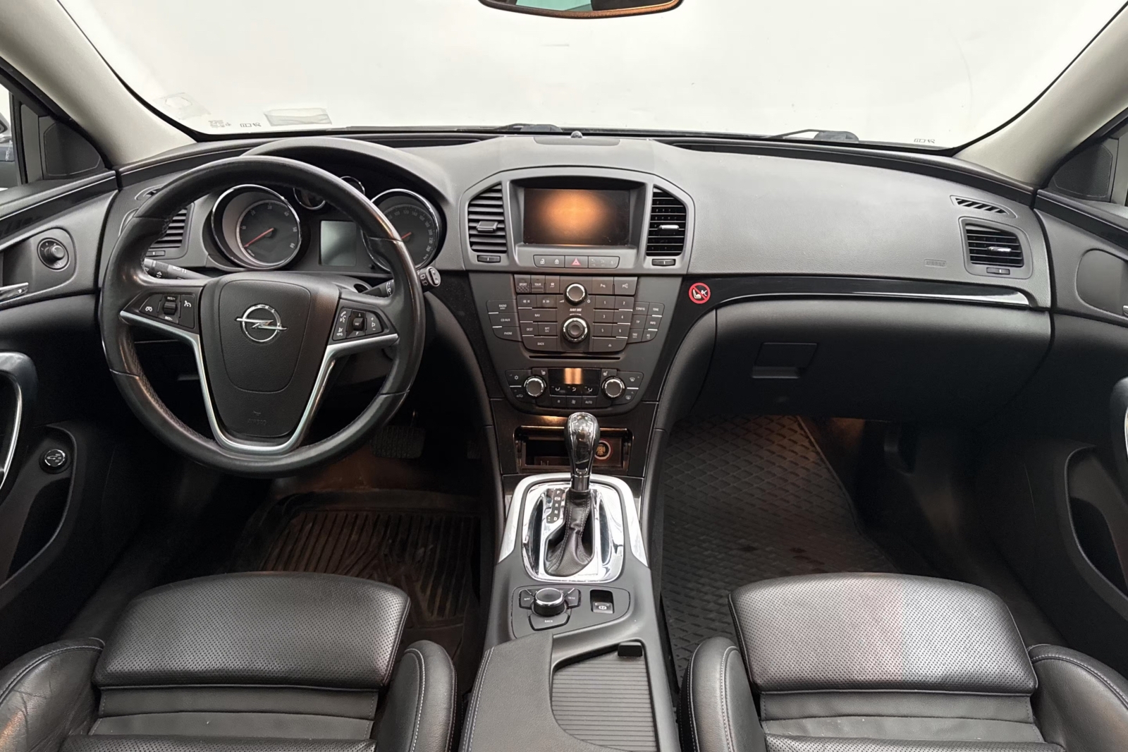 Opel Insignia 2012, bild 5/12