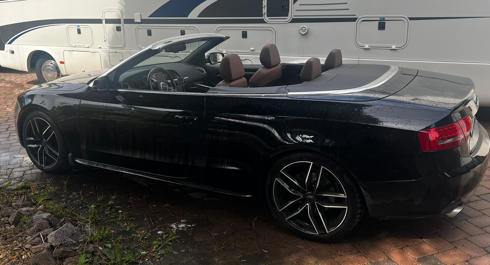 Audi A5 2010, bild 2/5