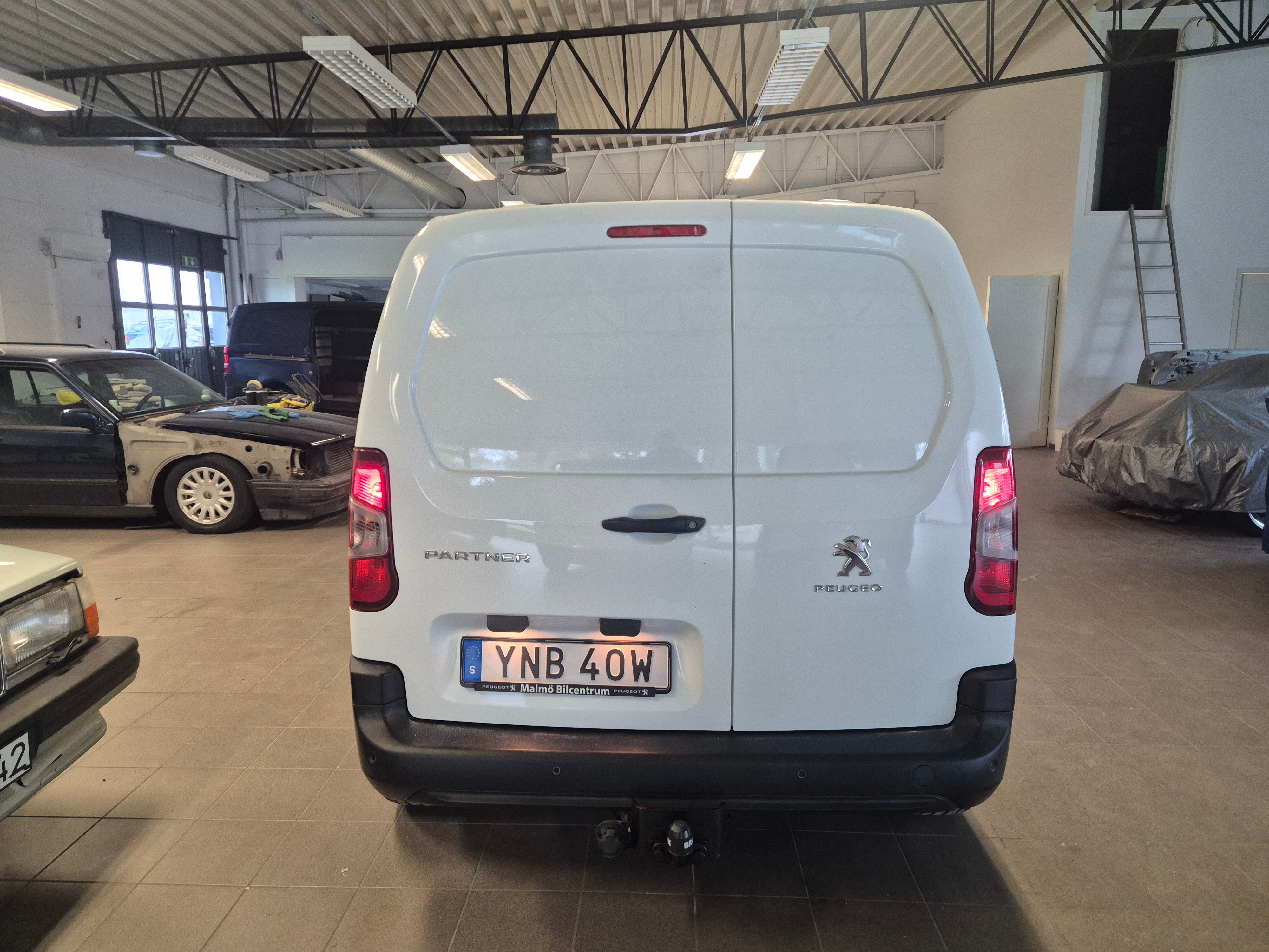Peugeot Partner 2020, bild 2/5