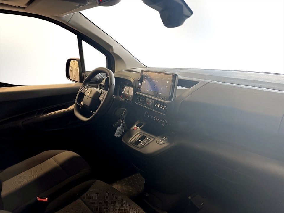 Opel Combo 130hk Aut L2 2026, photo 5/10