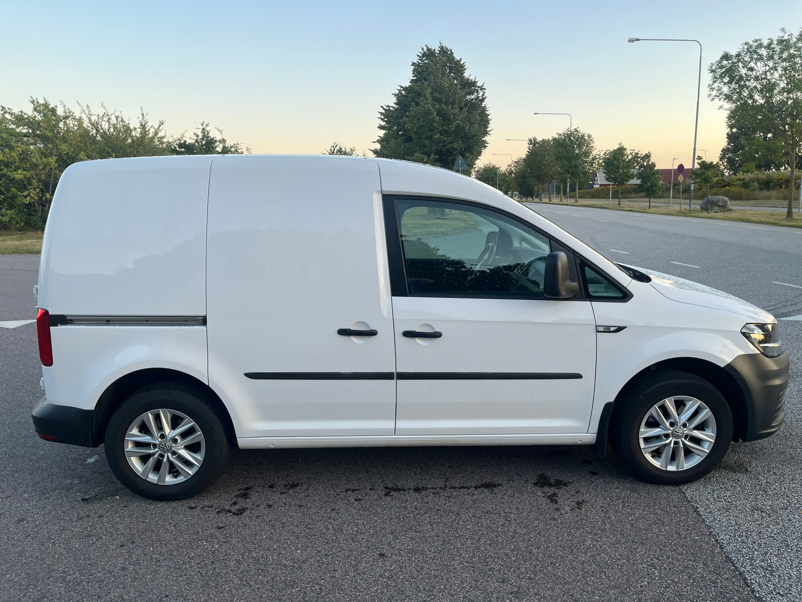 Volkswagen Caddy 2018, kuva 5/13