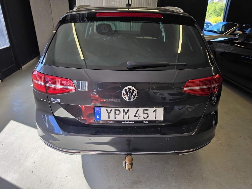 Volkswagen Passat 2018, bild 3/14