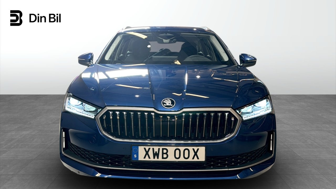 Skoda Superb 2025, bild 4/10