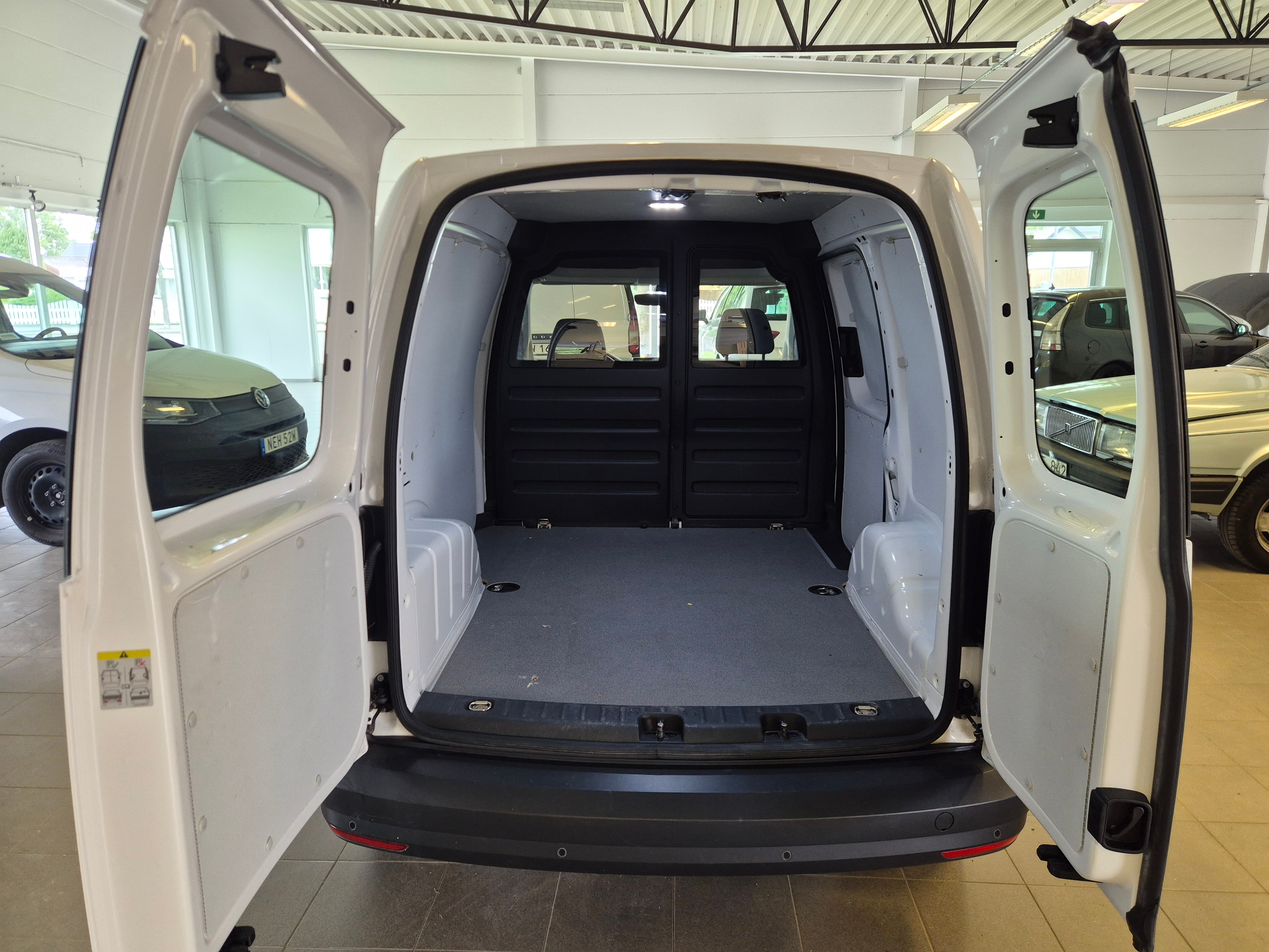 Volkswagen Caddy 2020, kuva 5/6