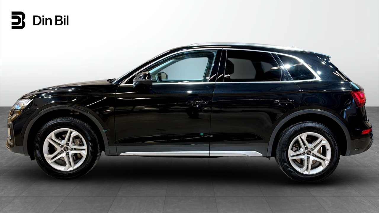 Audi Q5 40 TDI 204HK NAV P-Värmare Drag 2025, bild 2/10