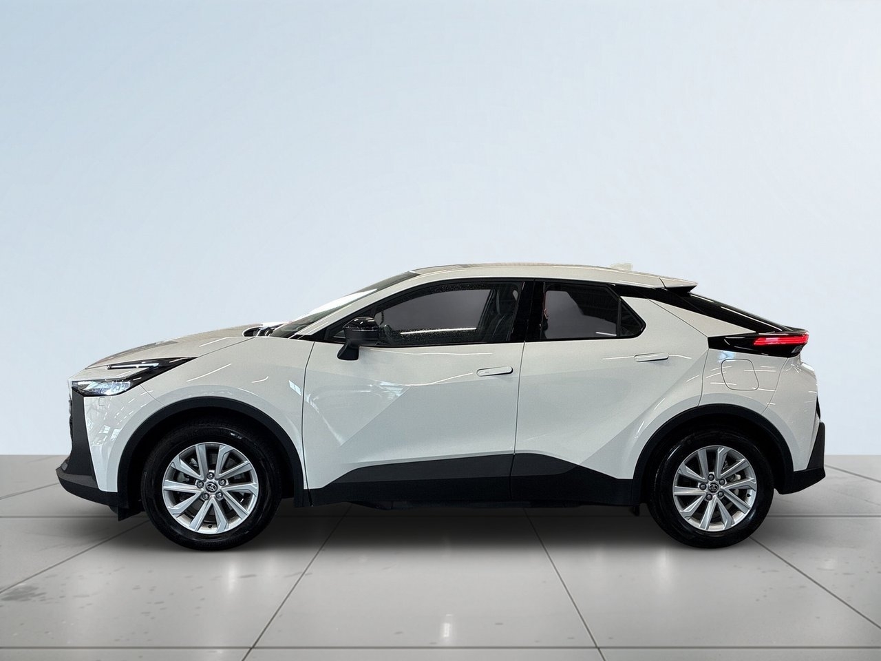 Toyota C-HR 2025, bild 4/10