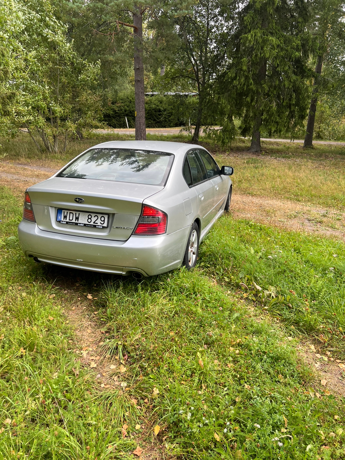 Subaru Legacy 2.5 4WD Automatisk 2005, bild 2/5