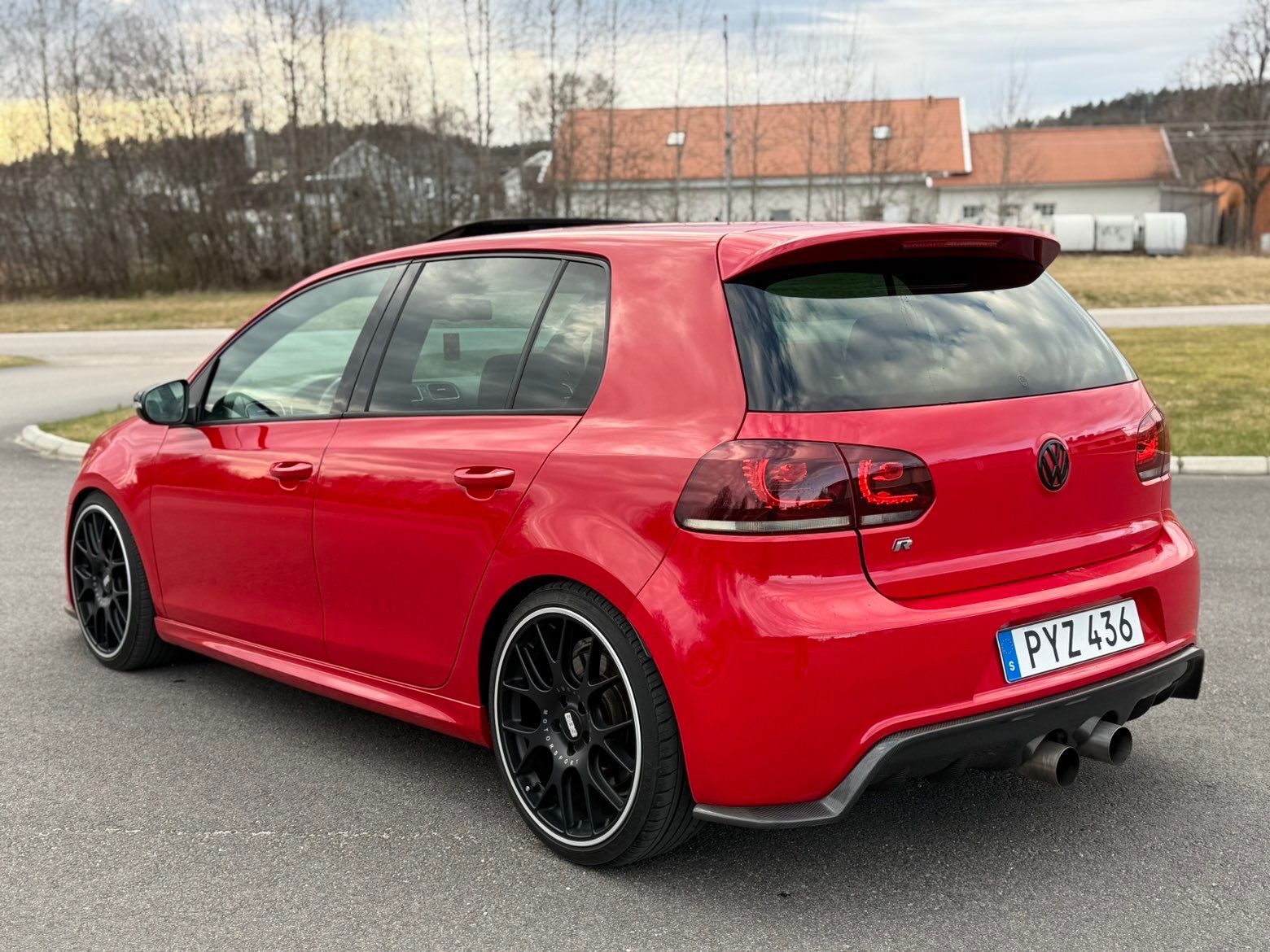 Volkswagen Golf VI R 2.0 TSI Manuell 2012, bild 2/10